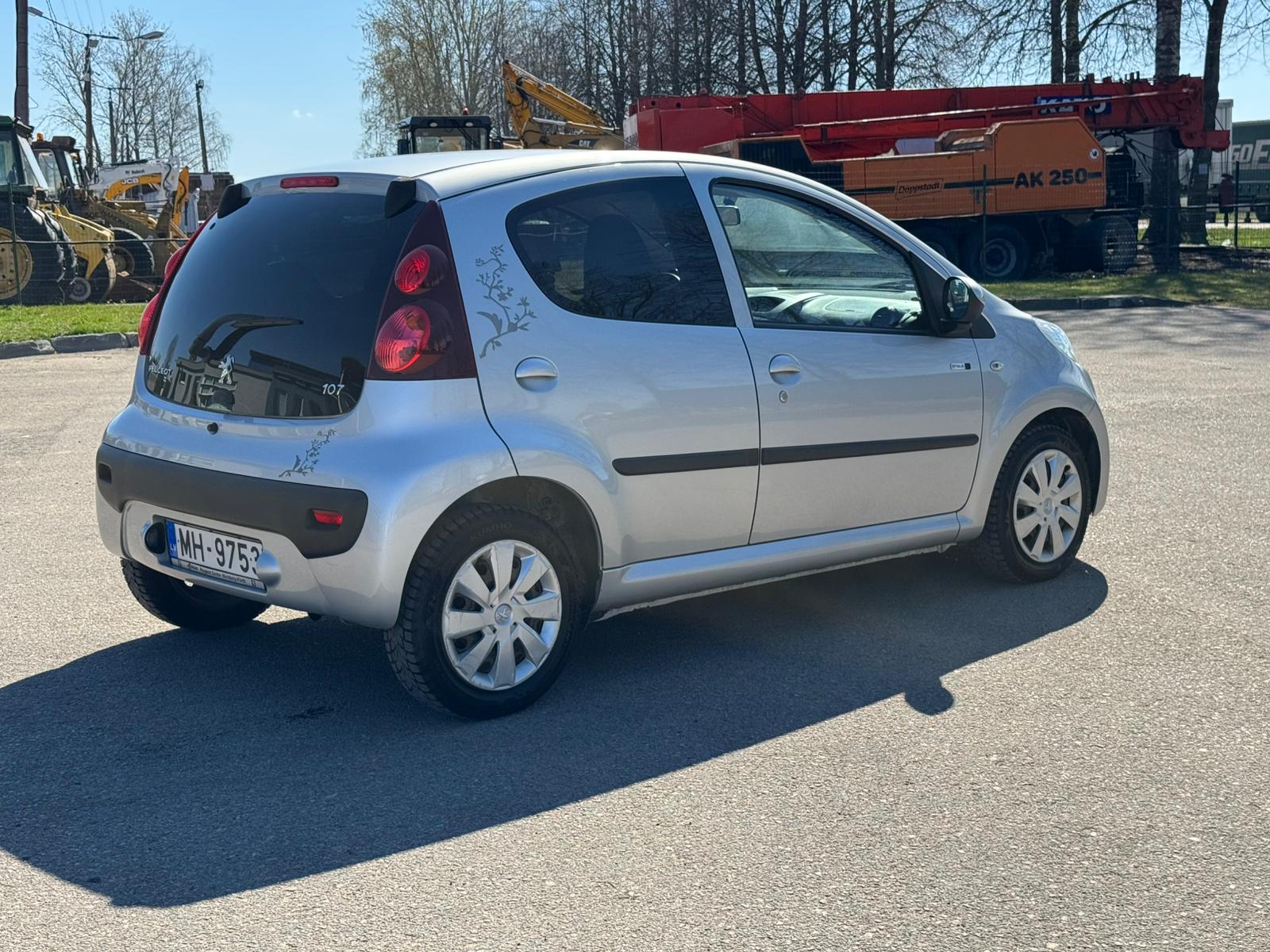 PEUGEOT 107 STYLE