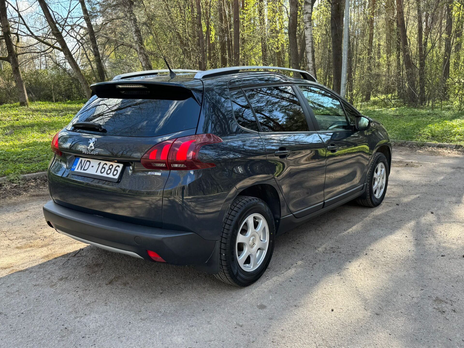 PEUGEOT 2008