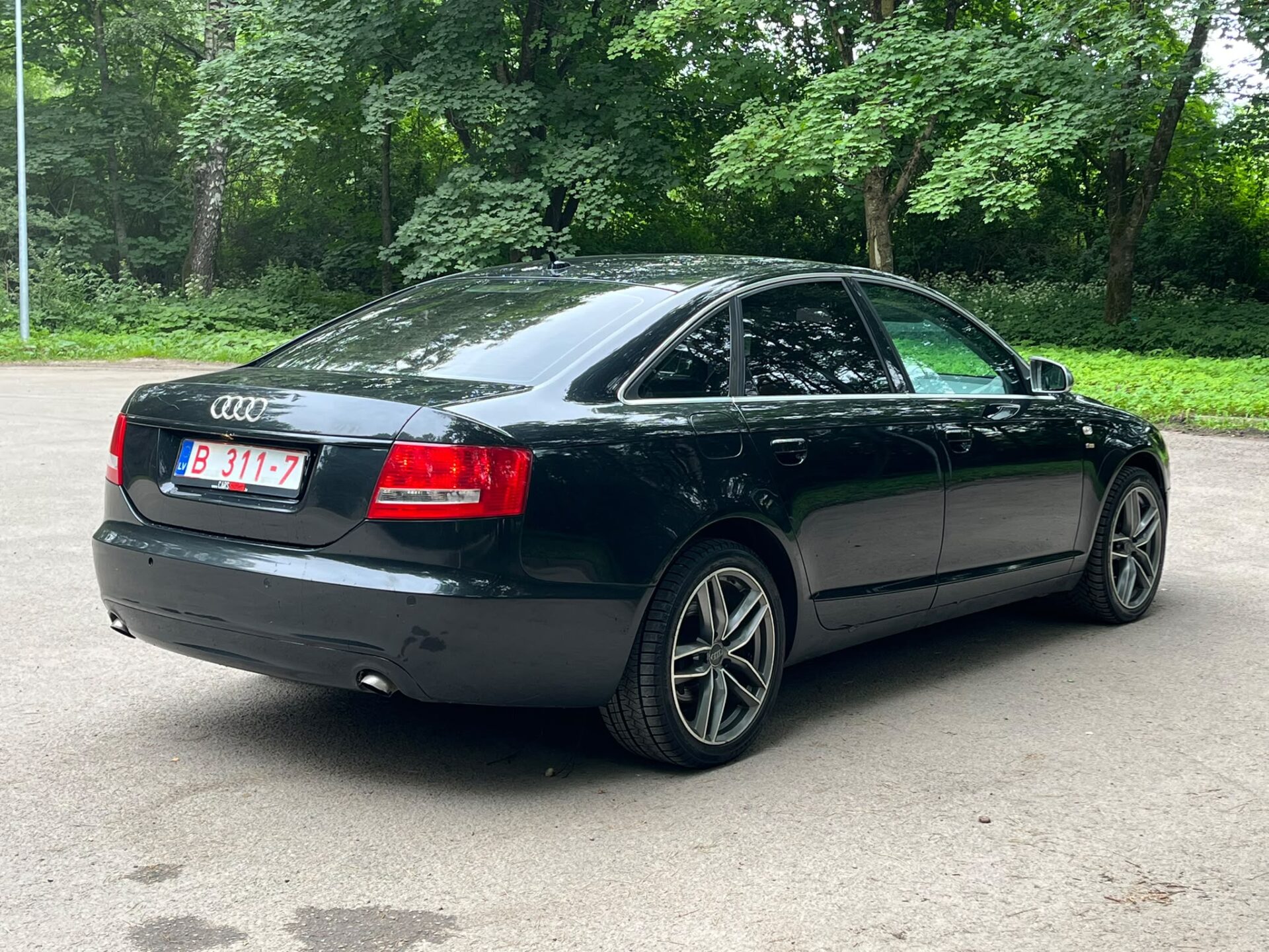 AUDI A6 QUATTRO