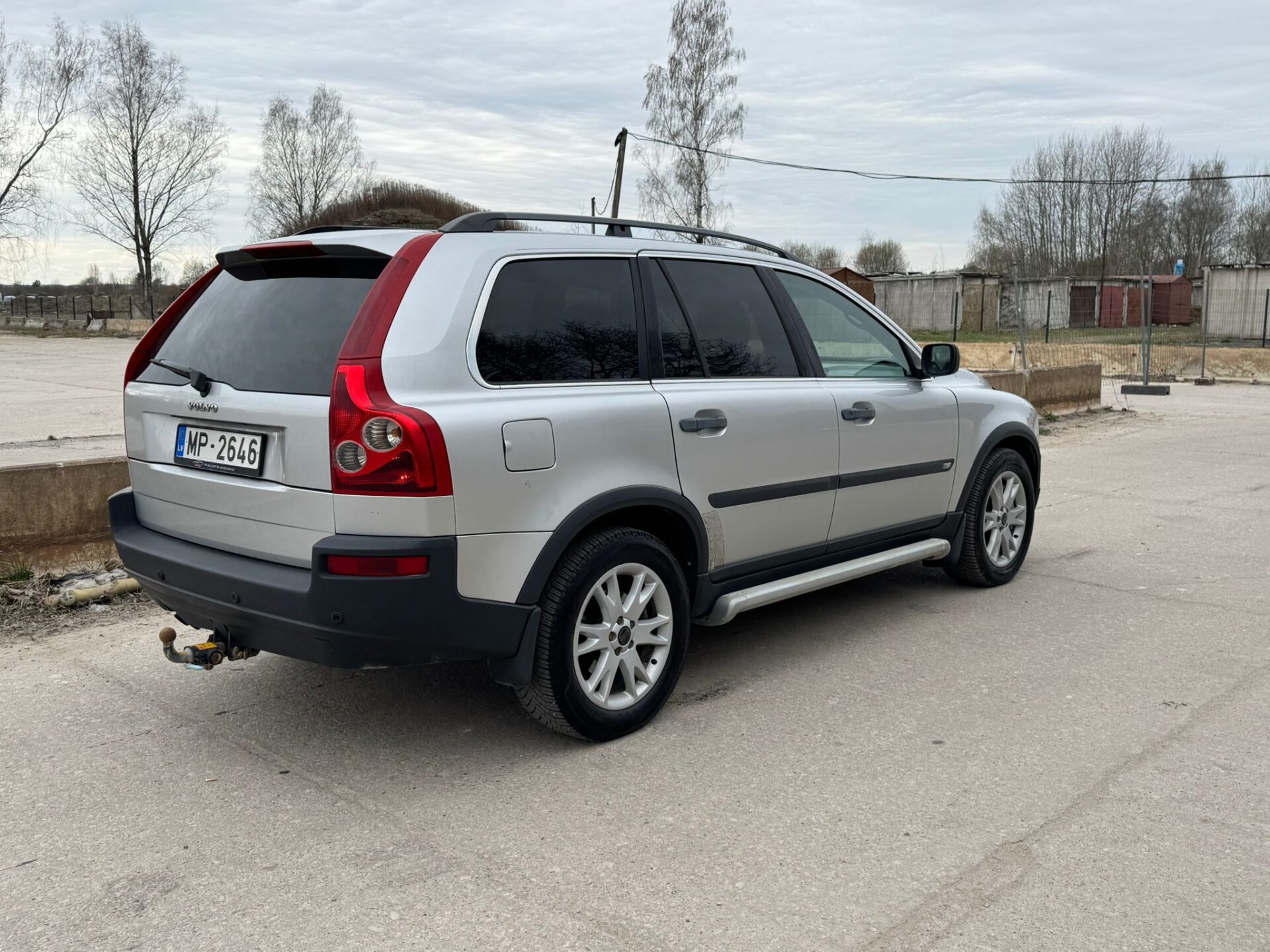 VOLVO XC90 7-VIETAS