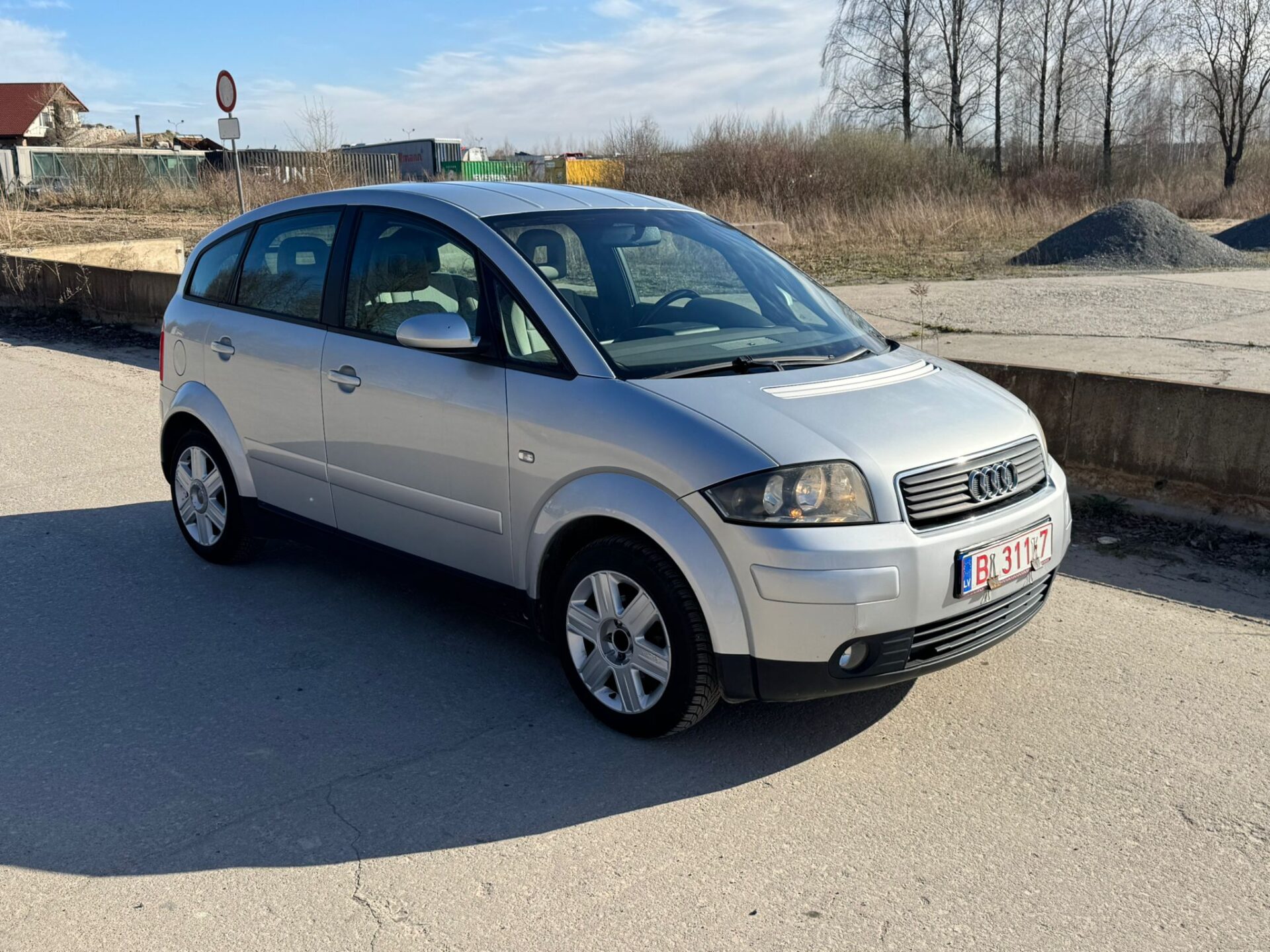 AUDI A2