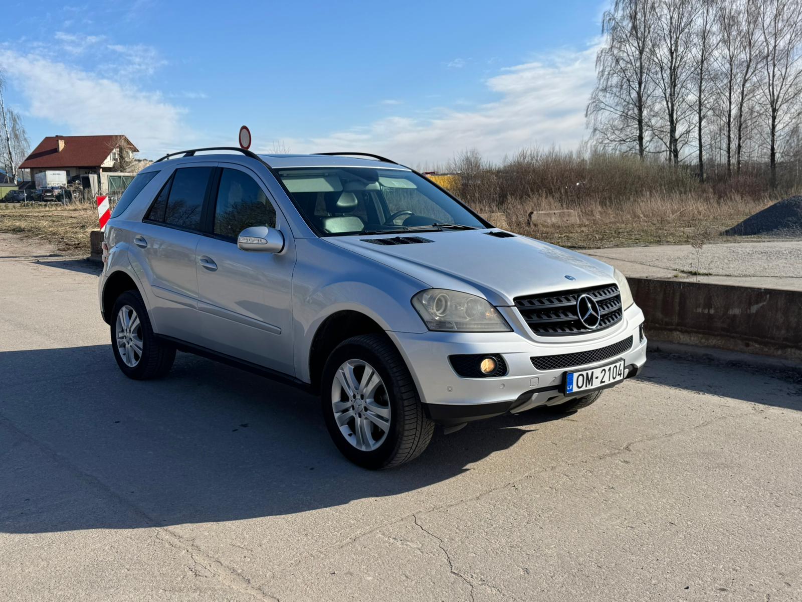 MERCEDES BENZ ML320