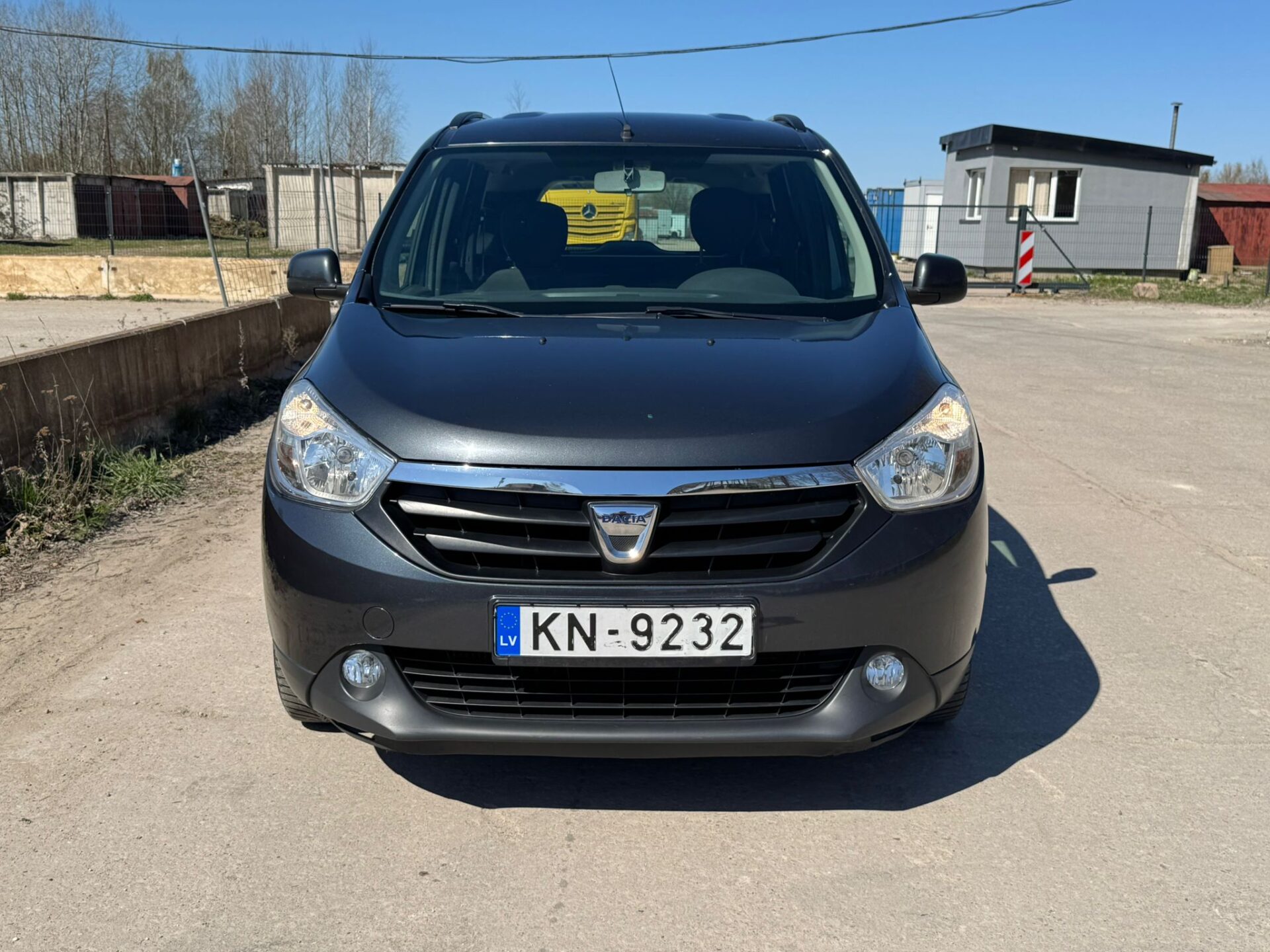 DACIA LODGY 7-VIETAS