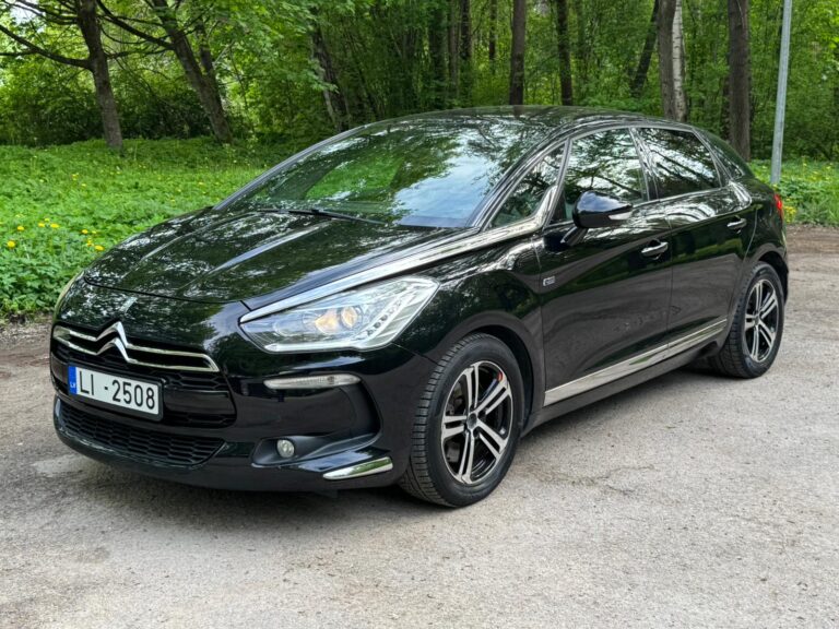 CITROEN DS5 HYBRID