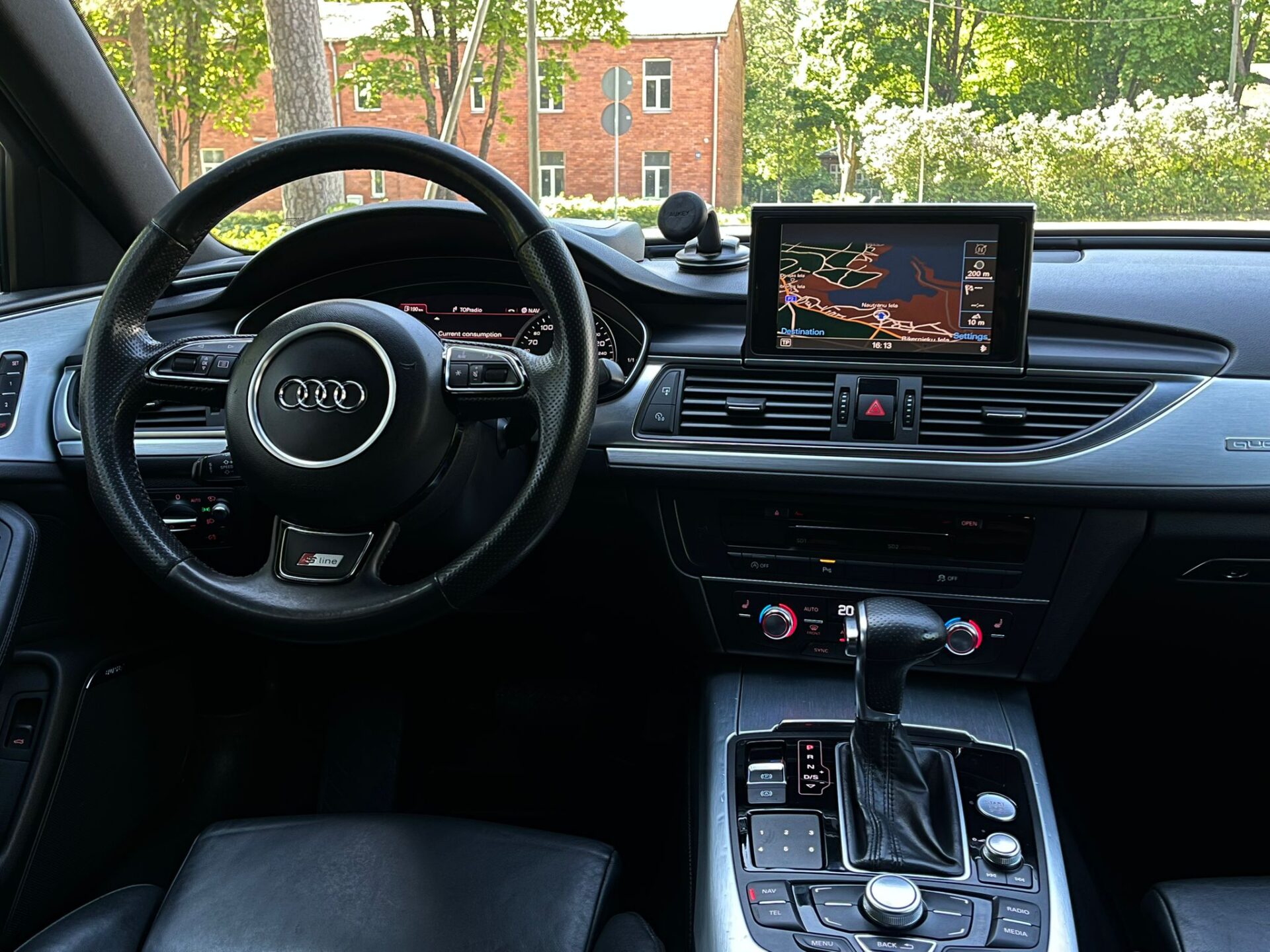 AUDI A6 S-LINE QUATTRO