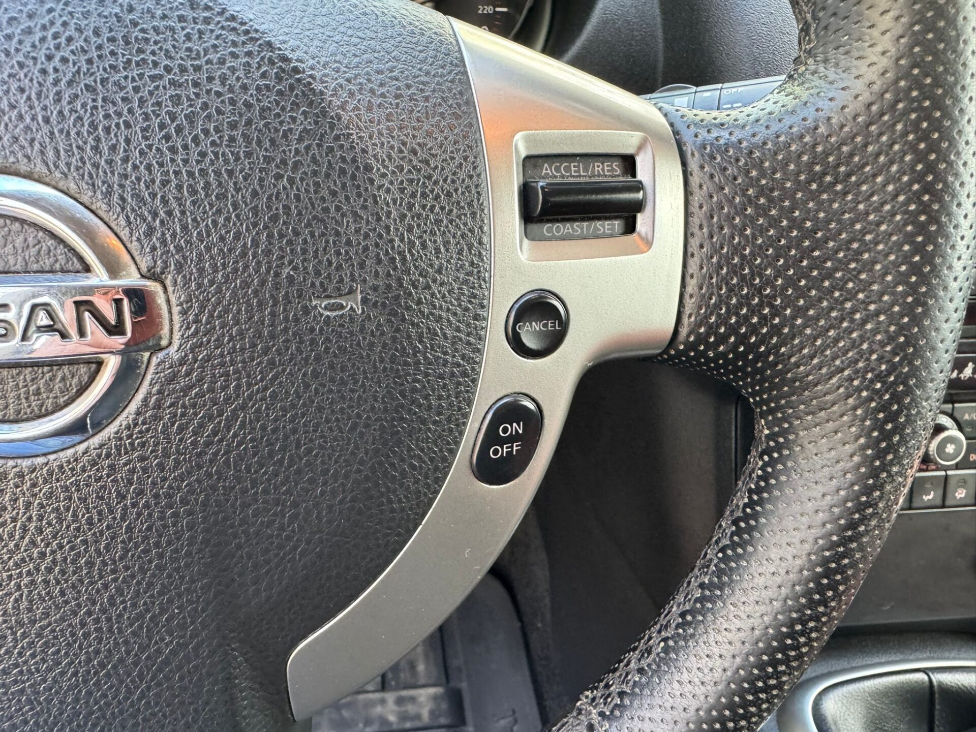 NISSAN QASHQAI