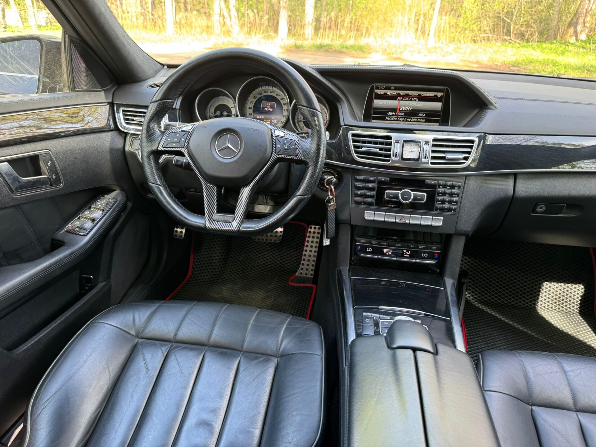 MERCEDES BENZ E300 BLUETEC HYBRID AMG