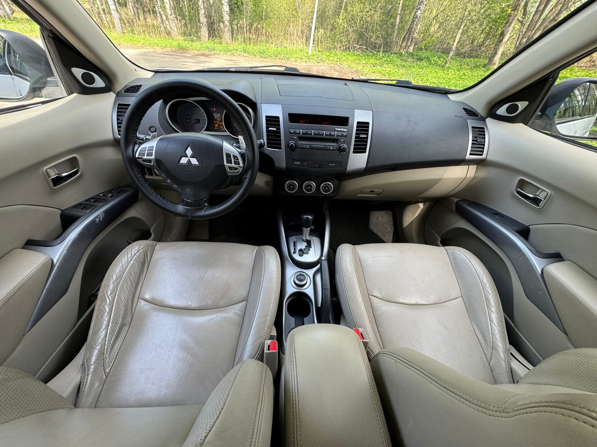 MITSUBISHI OUTLANDER 4X4