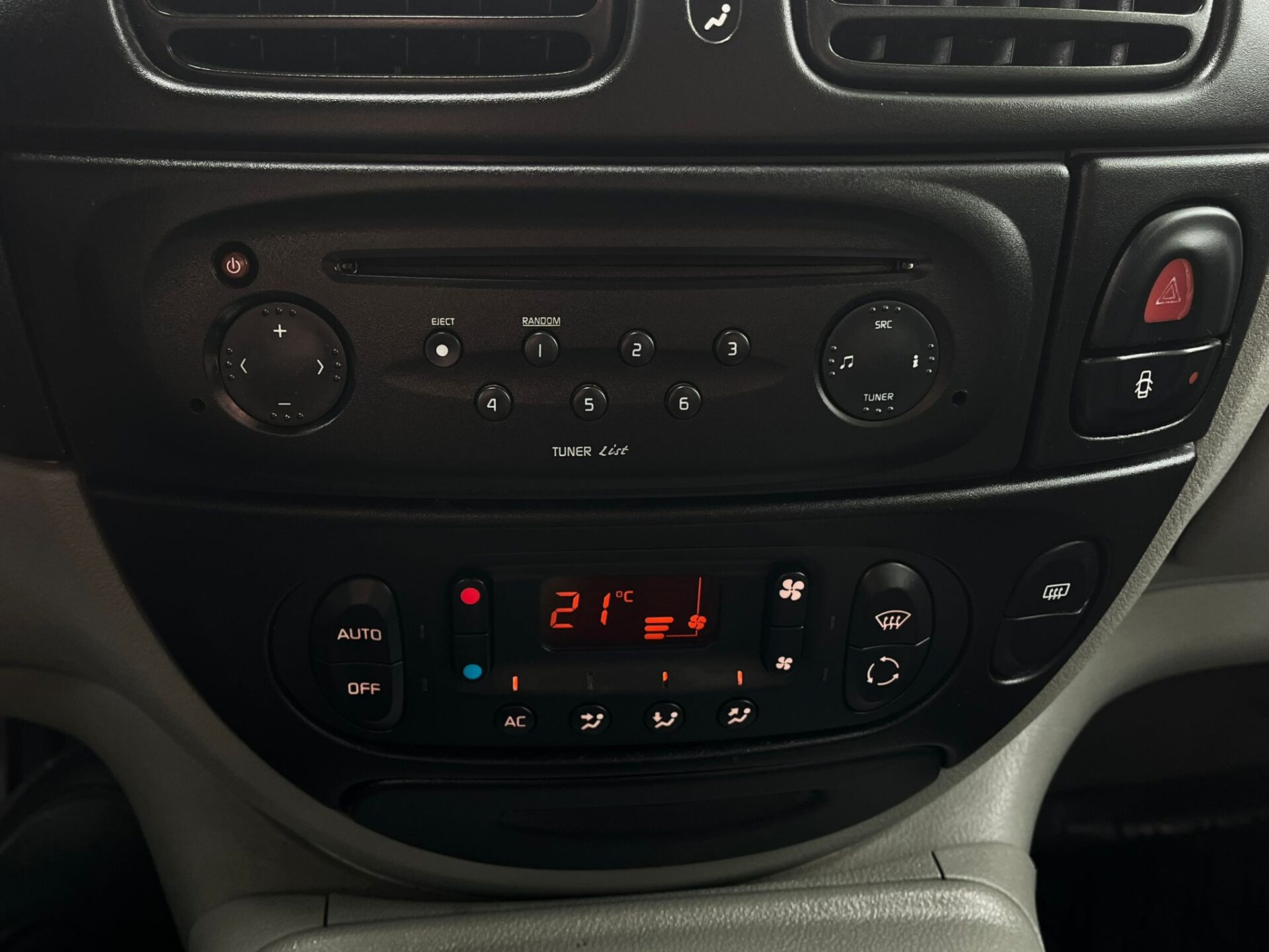 RENAULT MEGANE SCENIC