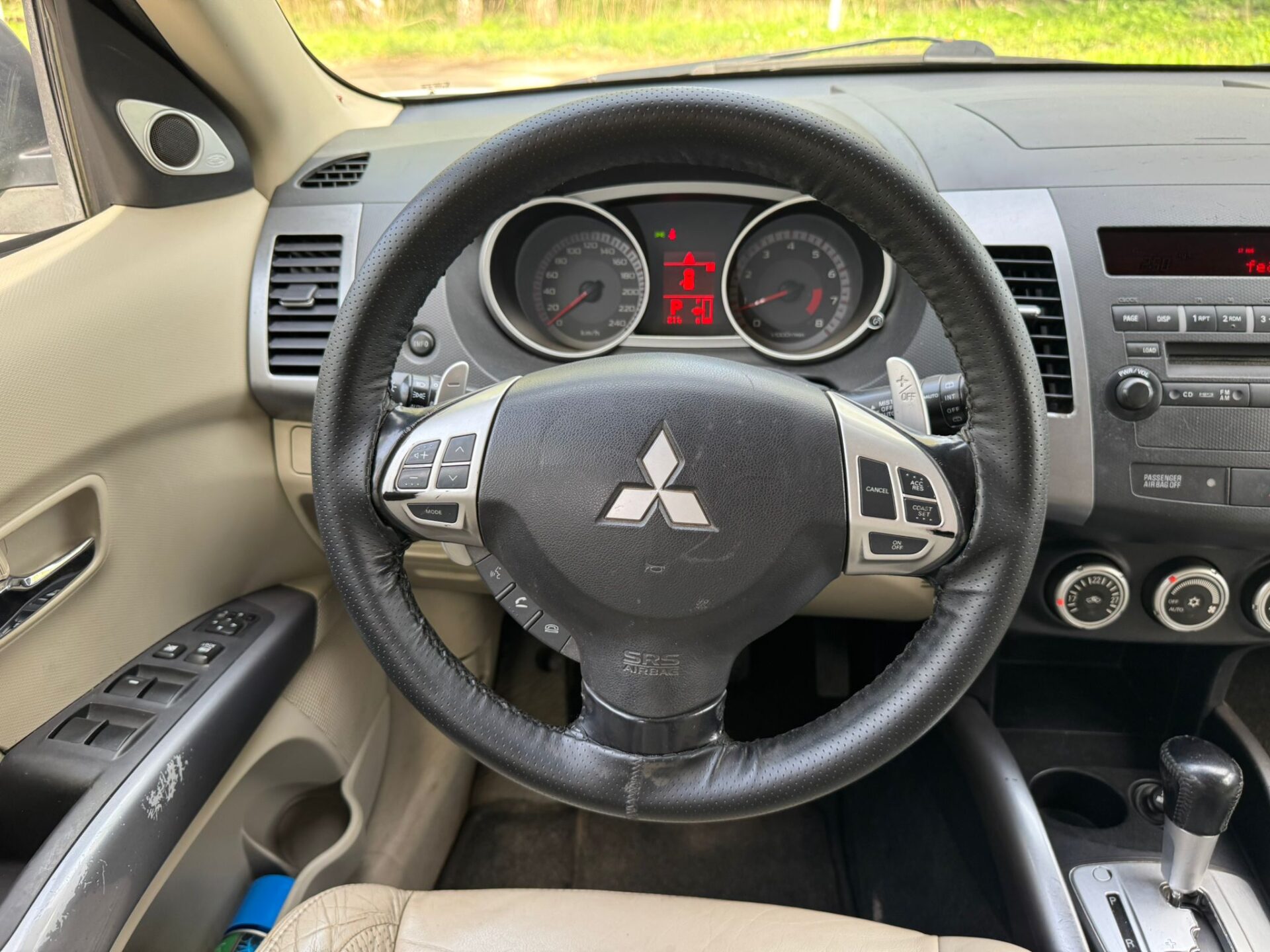 MITSUBISHI OUTLANDER 4X4