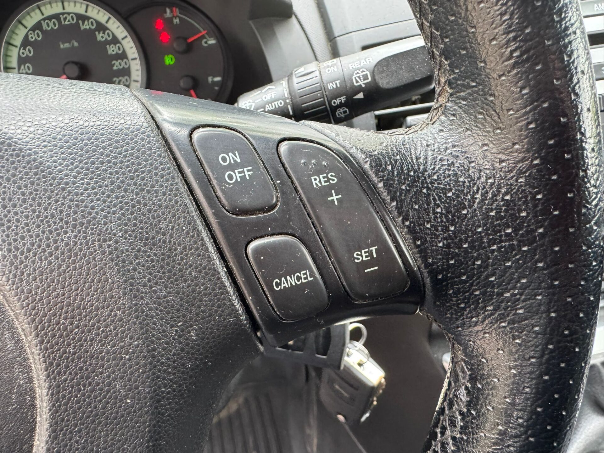 MAZDA 5 7-VIETAS