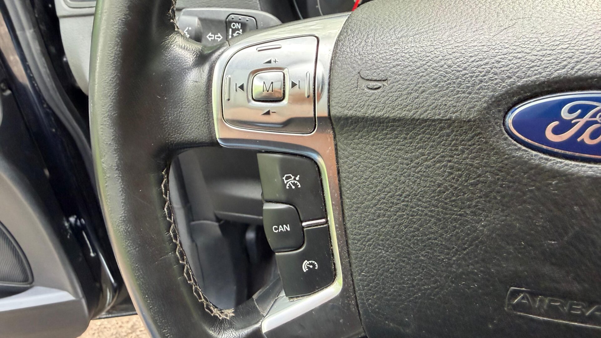 FORD GALAXY ST 7-VIETAS