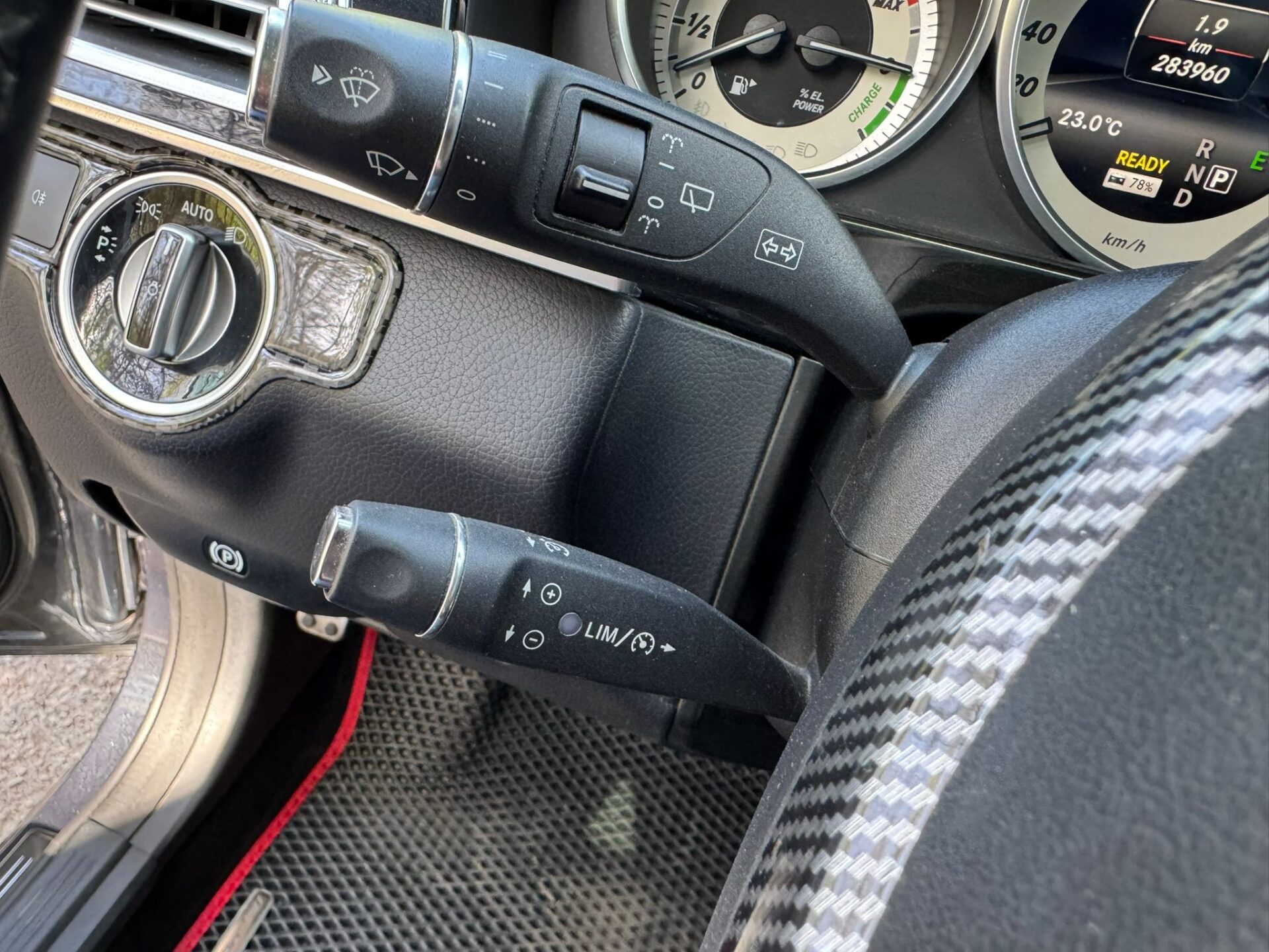 MERCEDES BENZ E300 BLUETEC HYBRID AMG