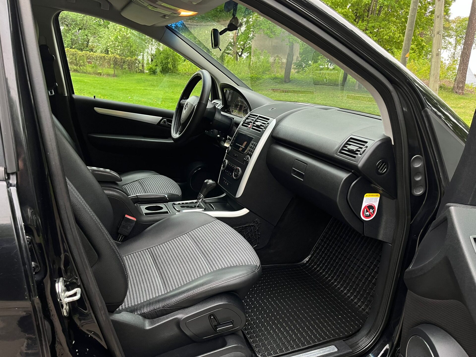 MERCEDES BENZ A170 AVANTGARDE