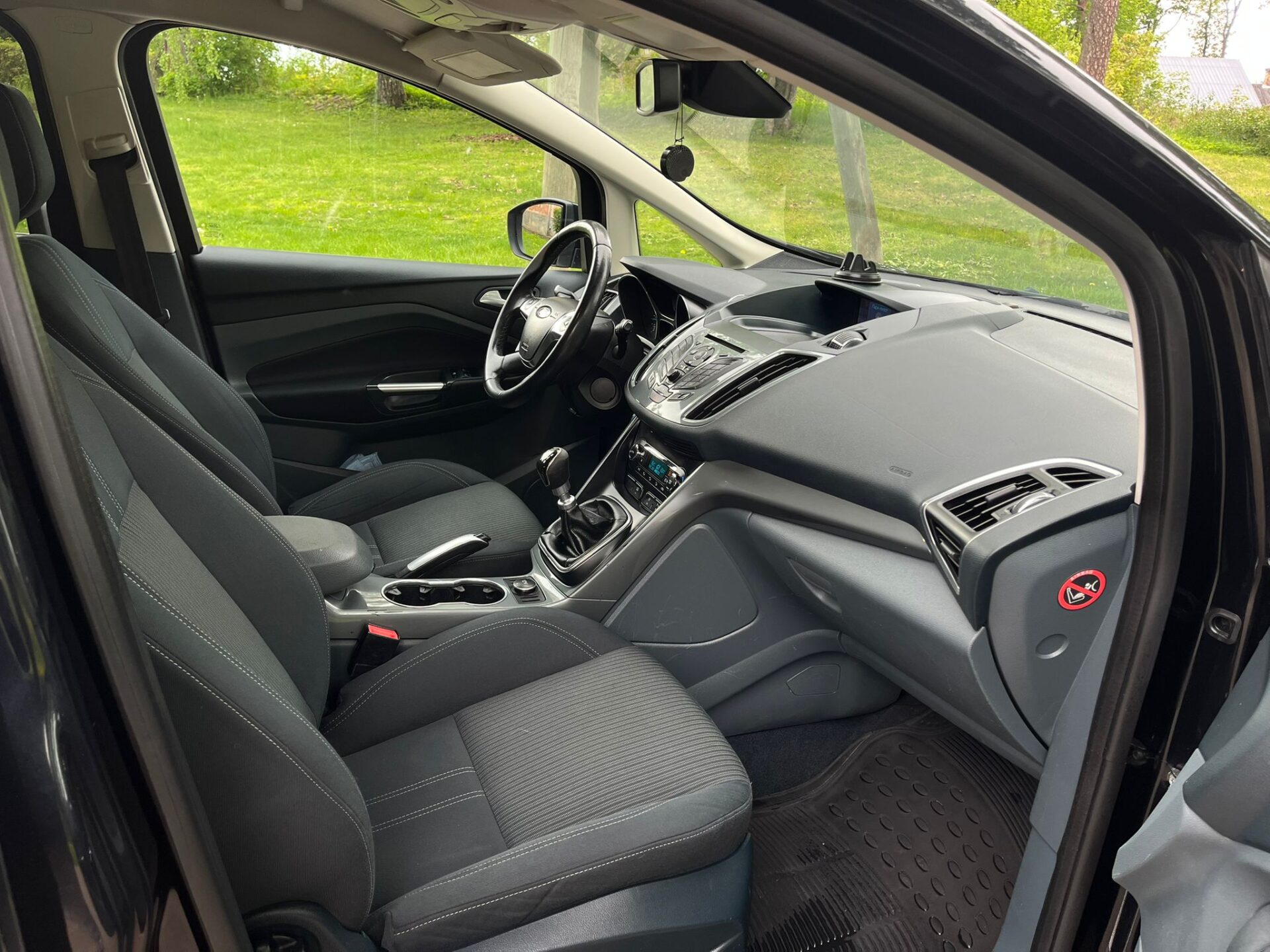 FORD GRAND C-MAX 7-VIETAS