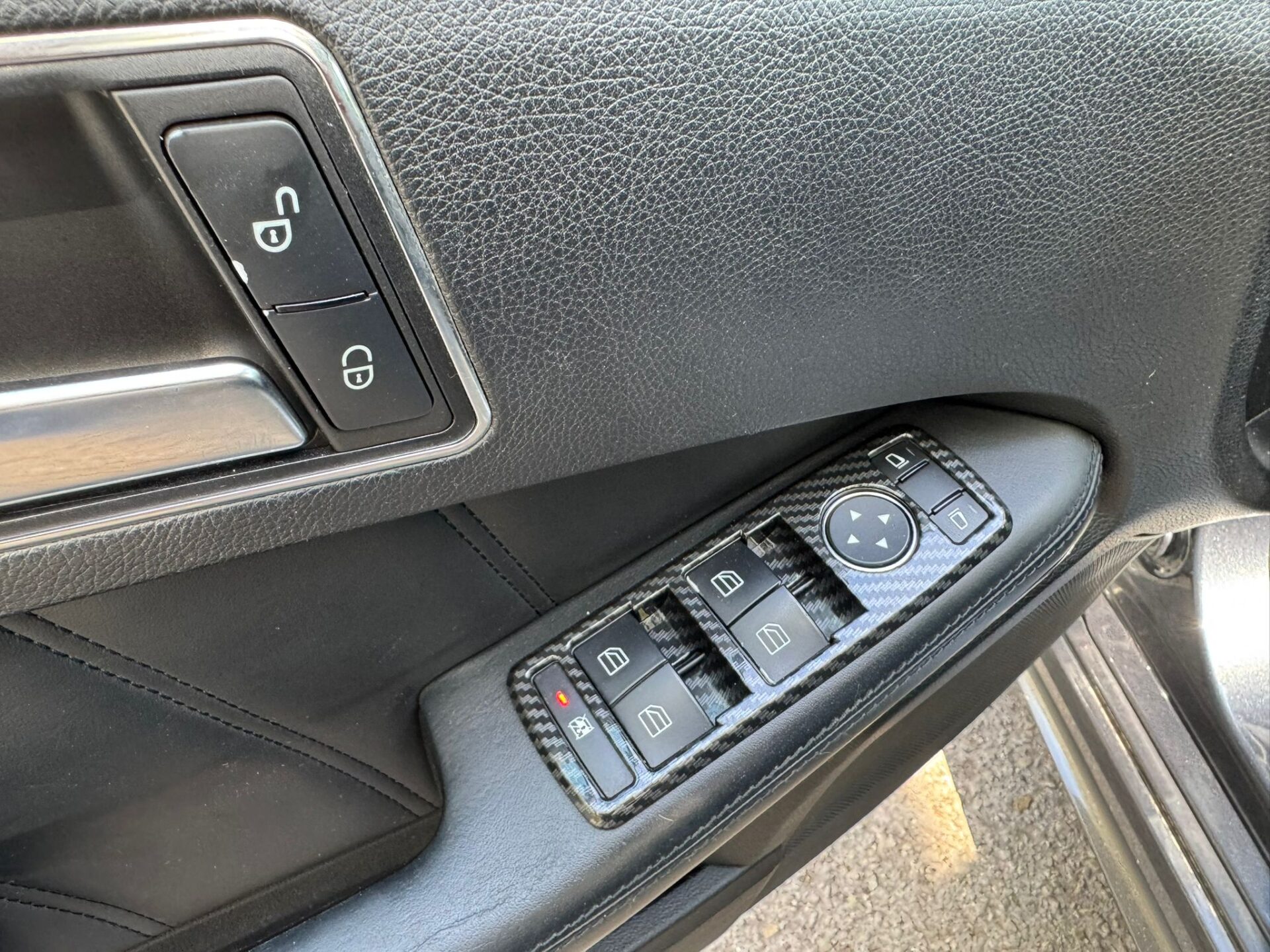 MERCEDES BENZ E300 BLUETEC HYBRID AMG