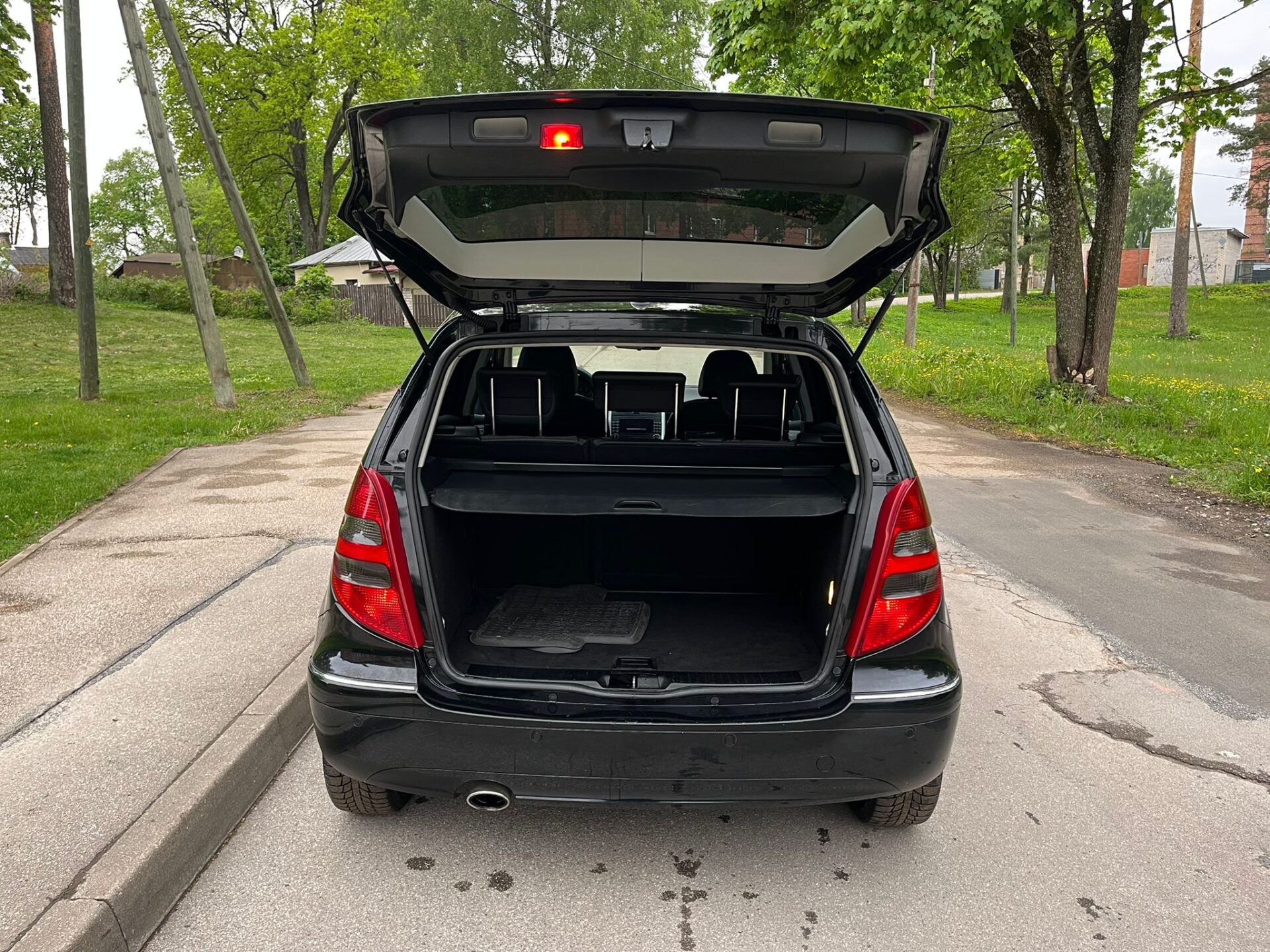 MERCEDES BENZ A170 AVANTGARDE