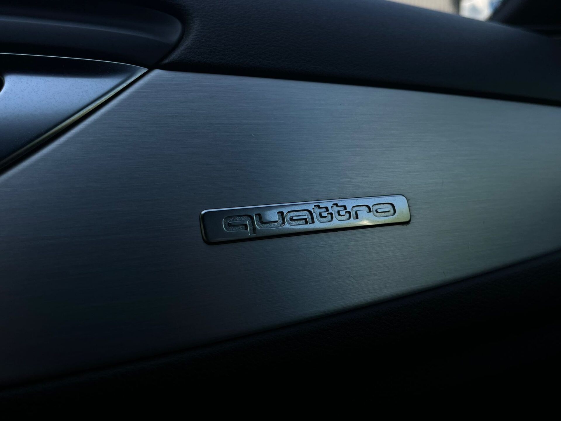 AUDI A6 S-LINE QUATTRO