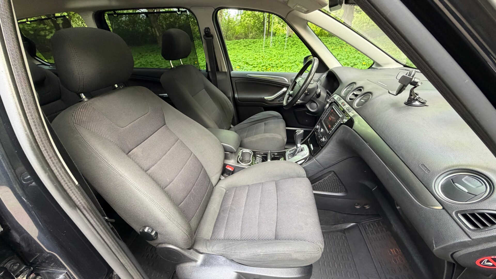 FORD GALAXY ST 7-VIETAS