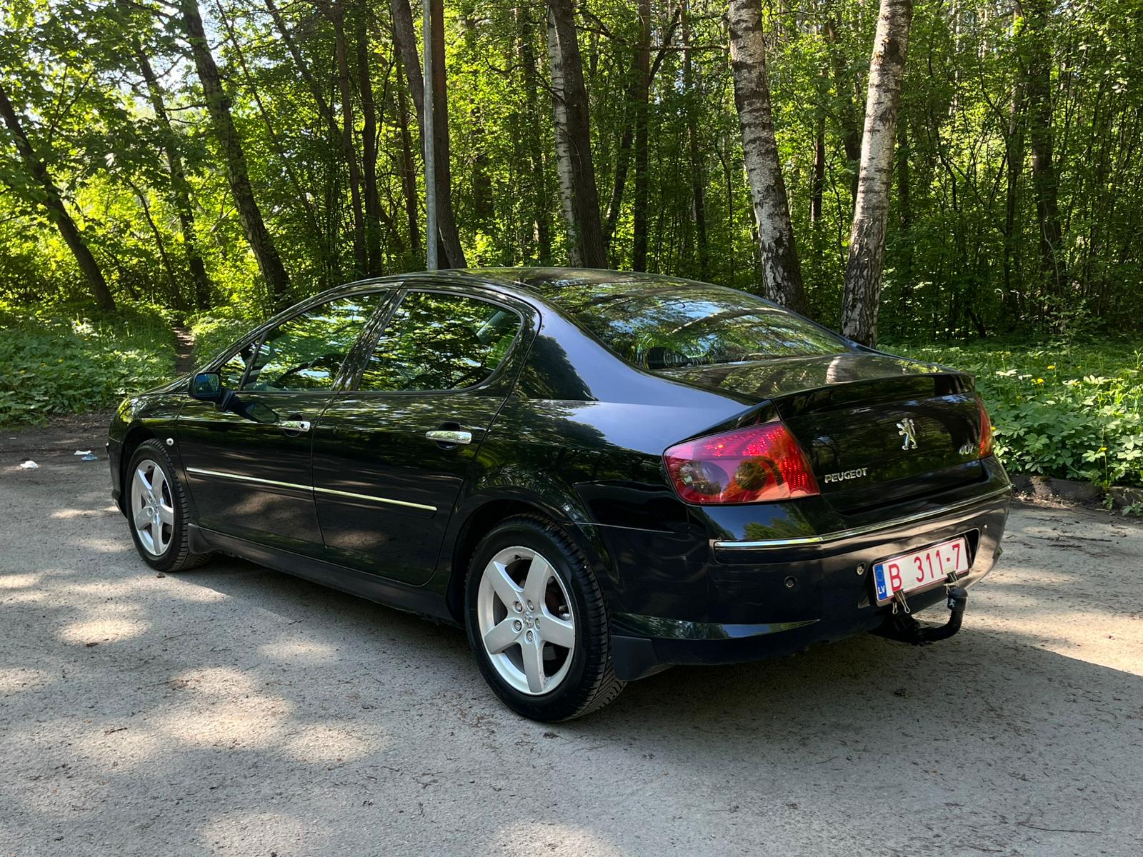 PEUGEOT 407