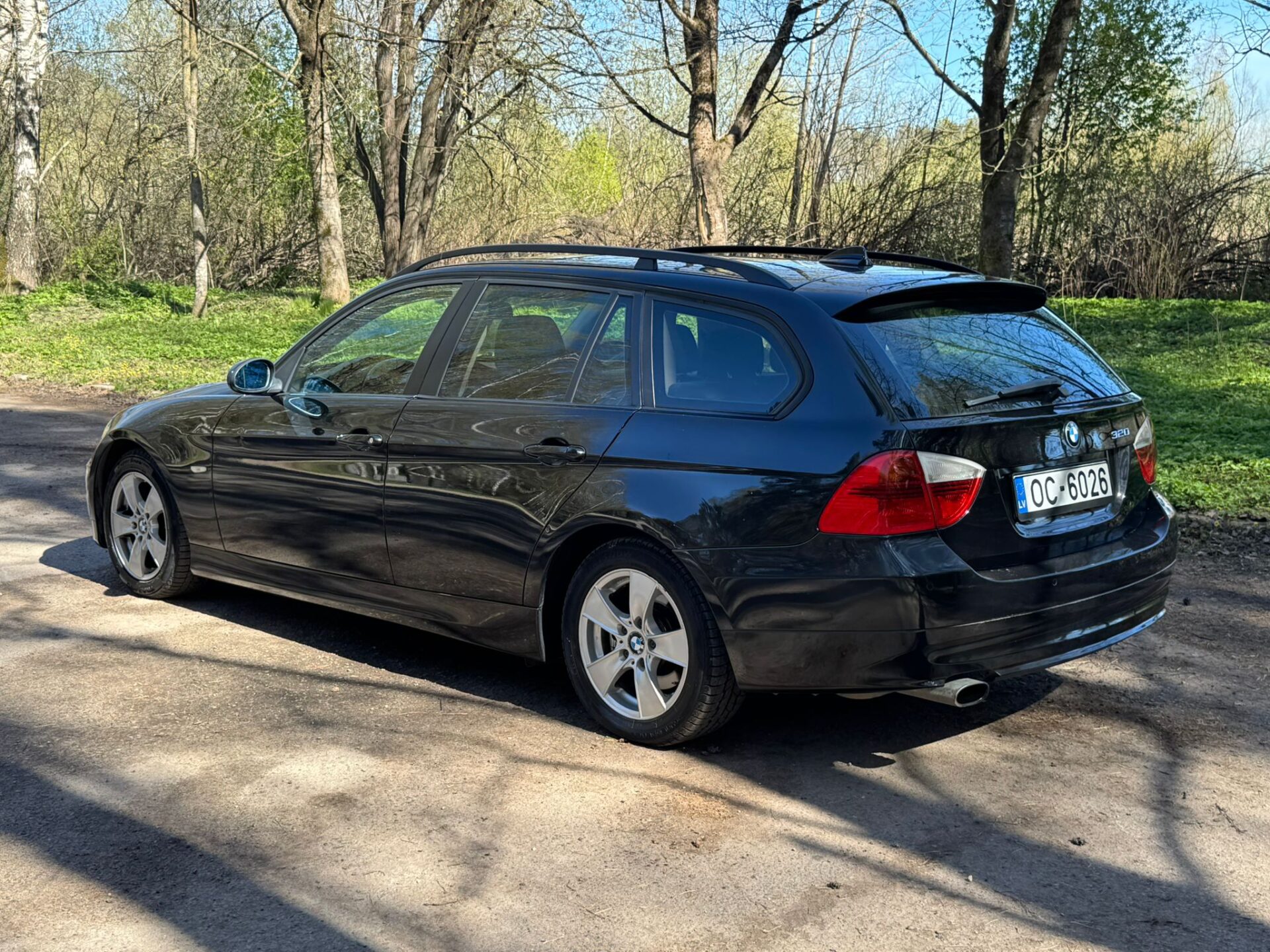 BMW 320