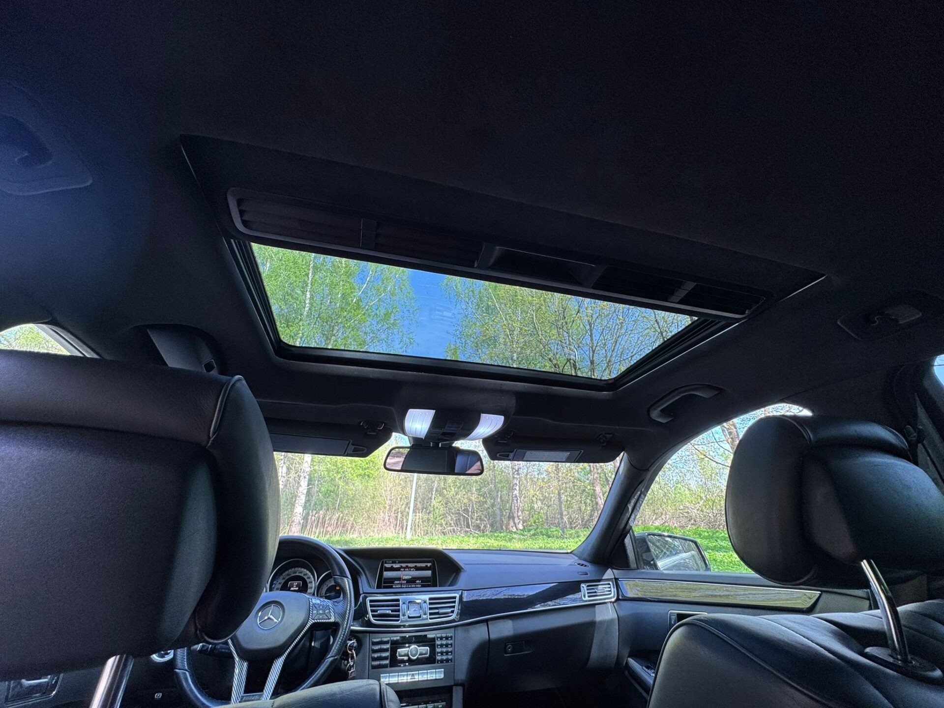 MERCEDES BENZ E300 BLUETEC HYBRID AMG