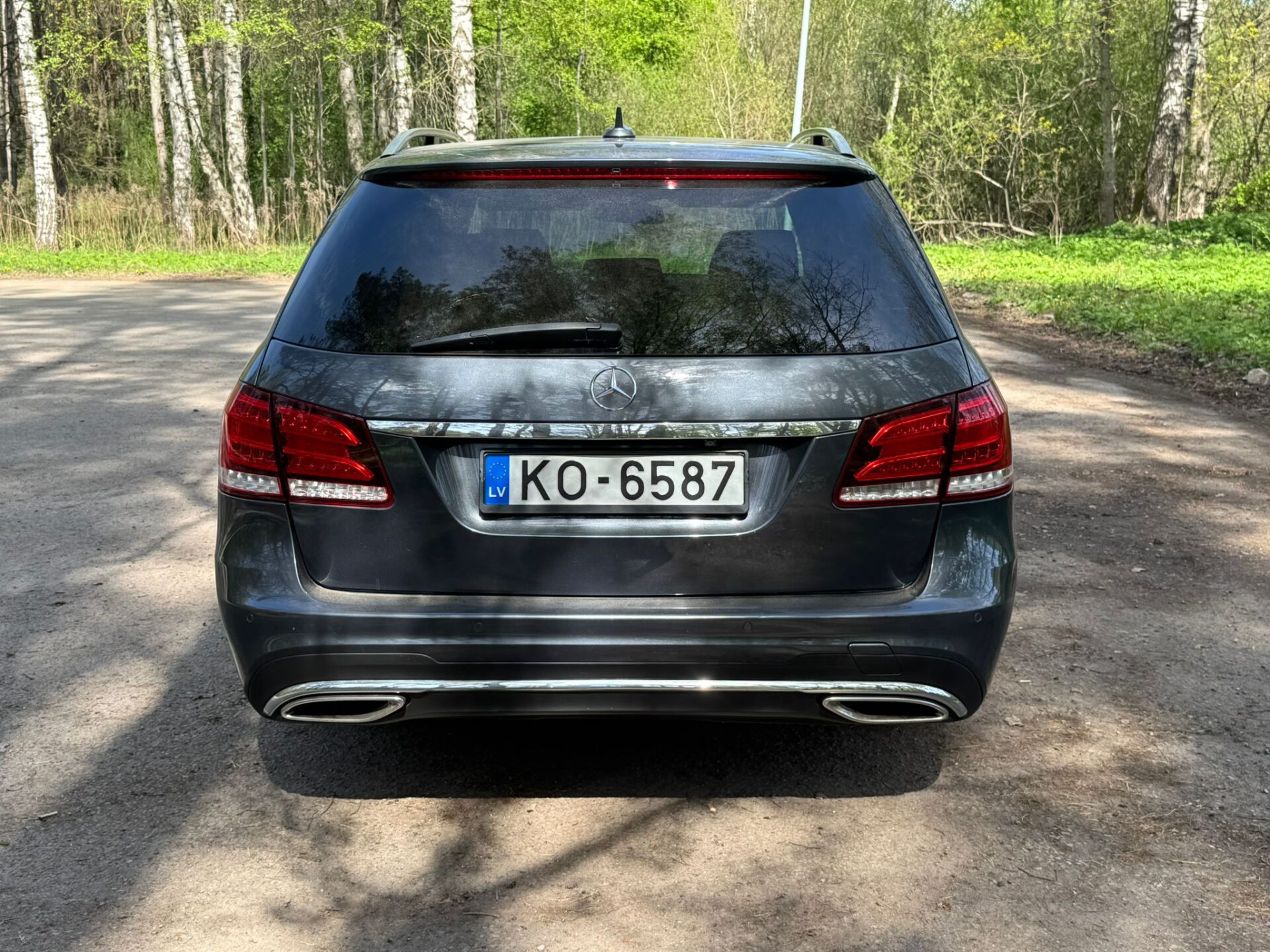 MERCEDES BENZ E300 BLUETEC HYBRID AMG