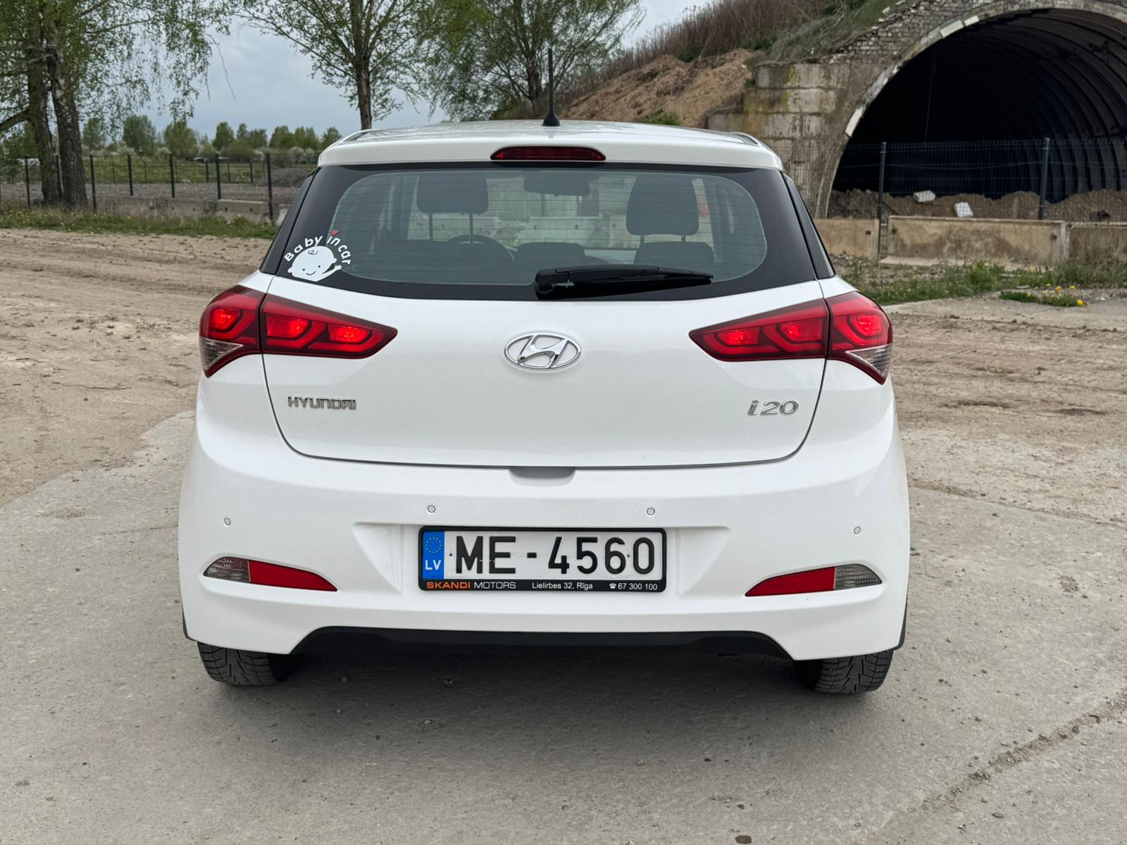 HYUNDAI I20
