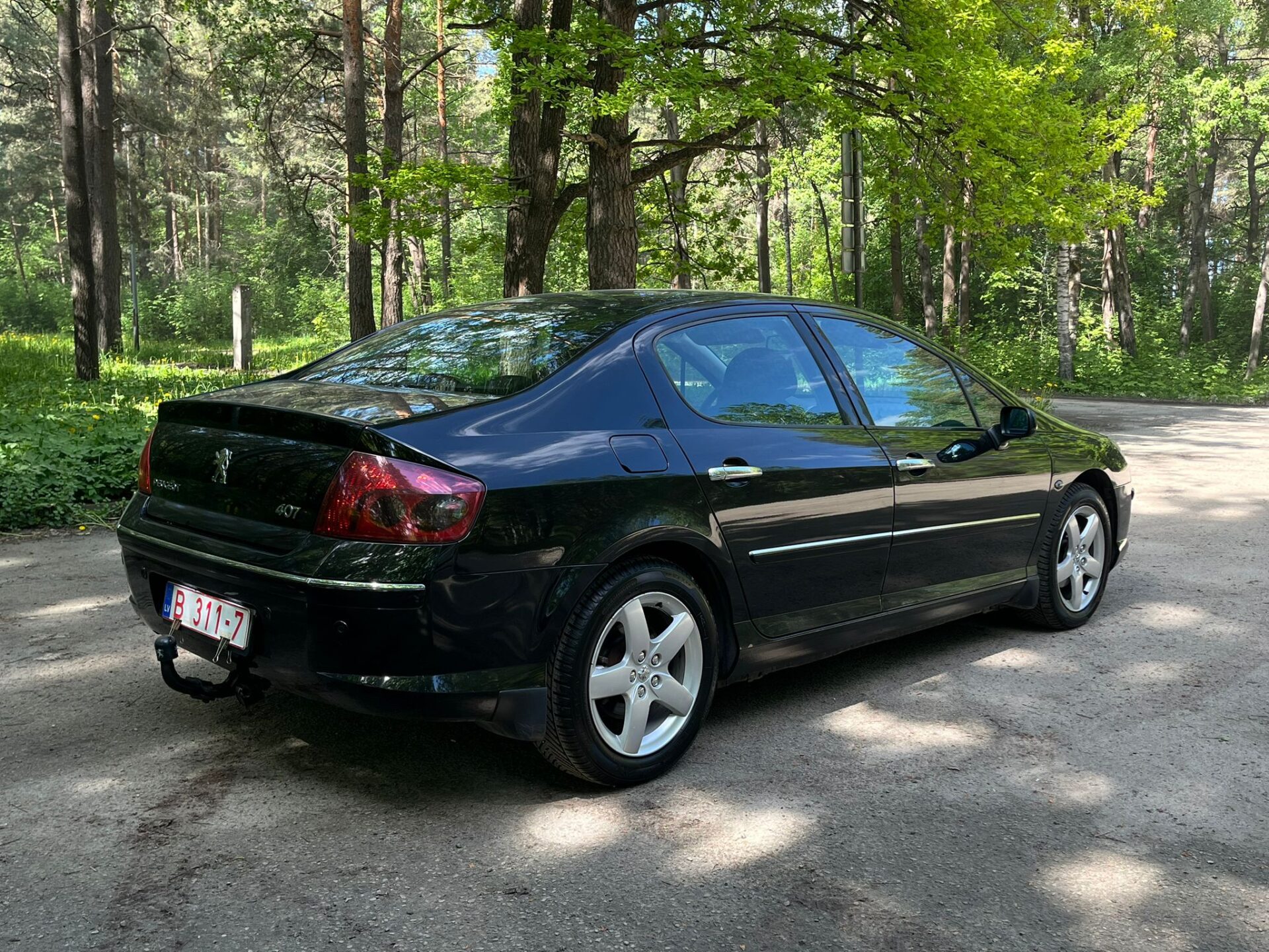PEUGEOT 407