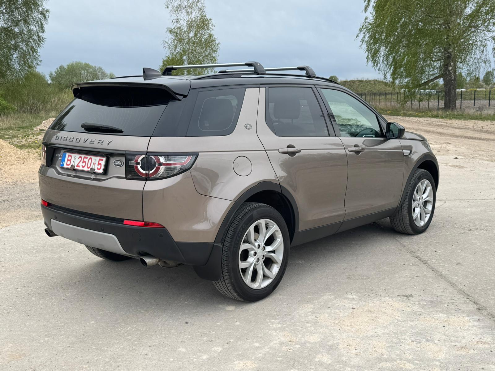 LAND ROVER DISCOVERY SPORT