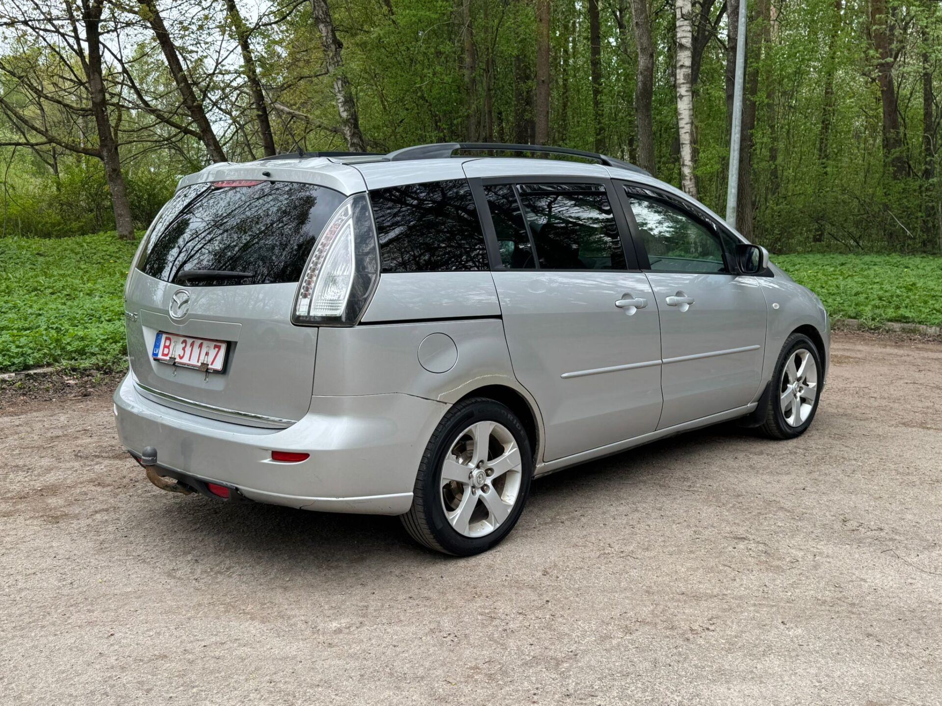 MAZDA 5 7-VIETAS