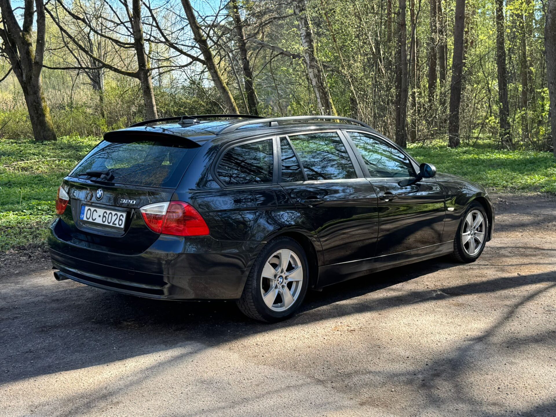 BMW 320