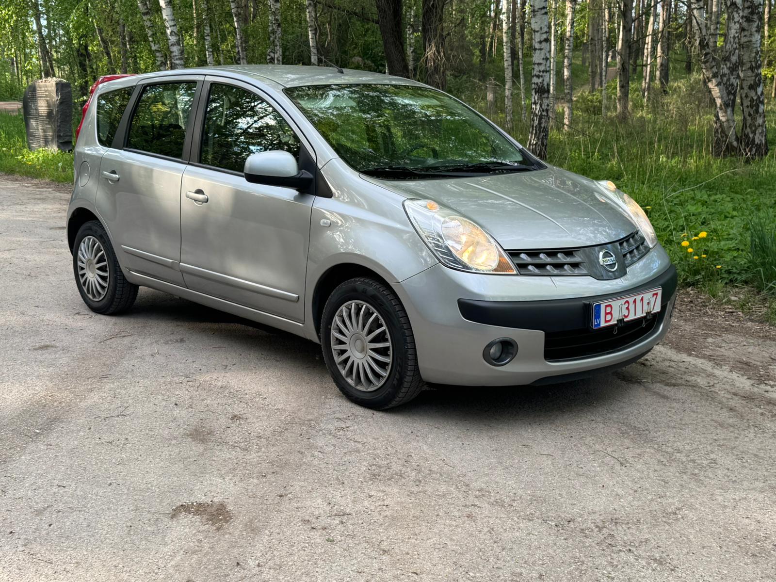 NISSAN NOTE