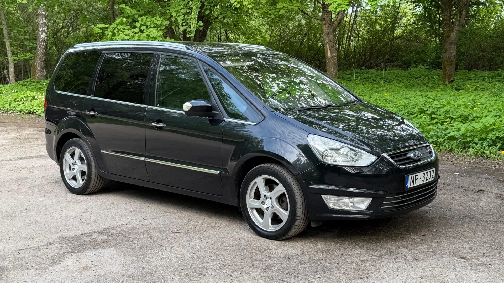 FORD GALAXY ST 7-VIETAS