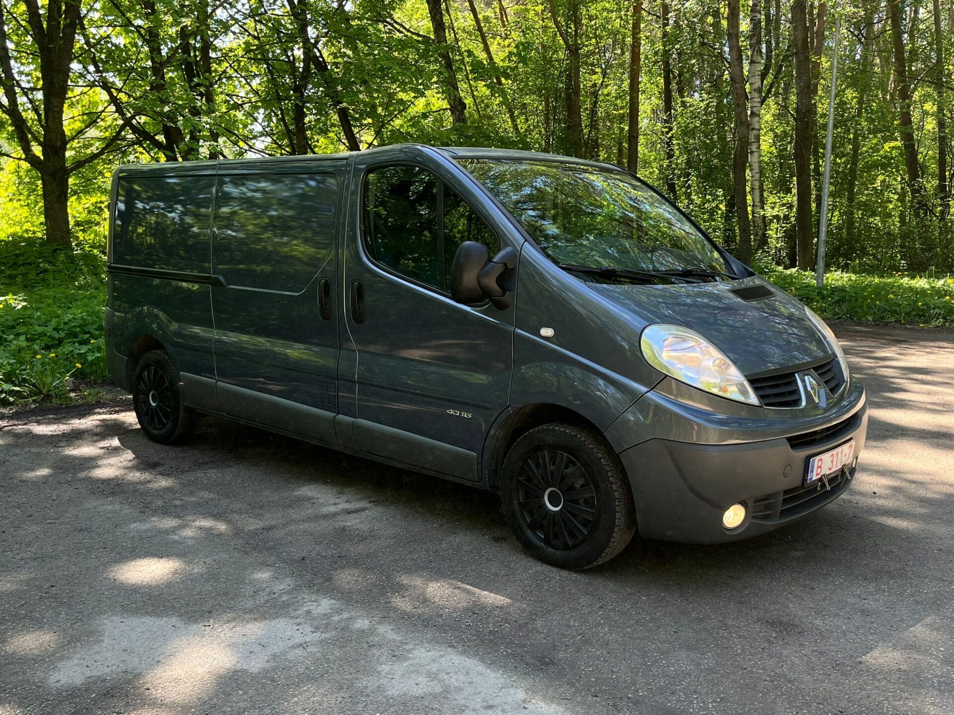 RENAULT TRAFIC KRAVAS BUSS-LATVIJĀ NAV EKSPLUATĒTS