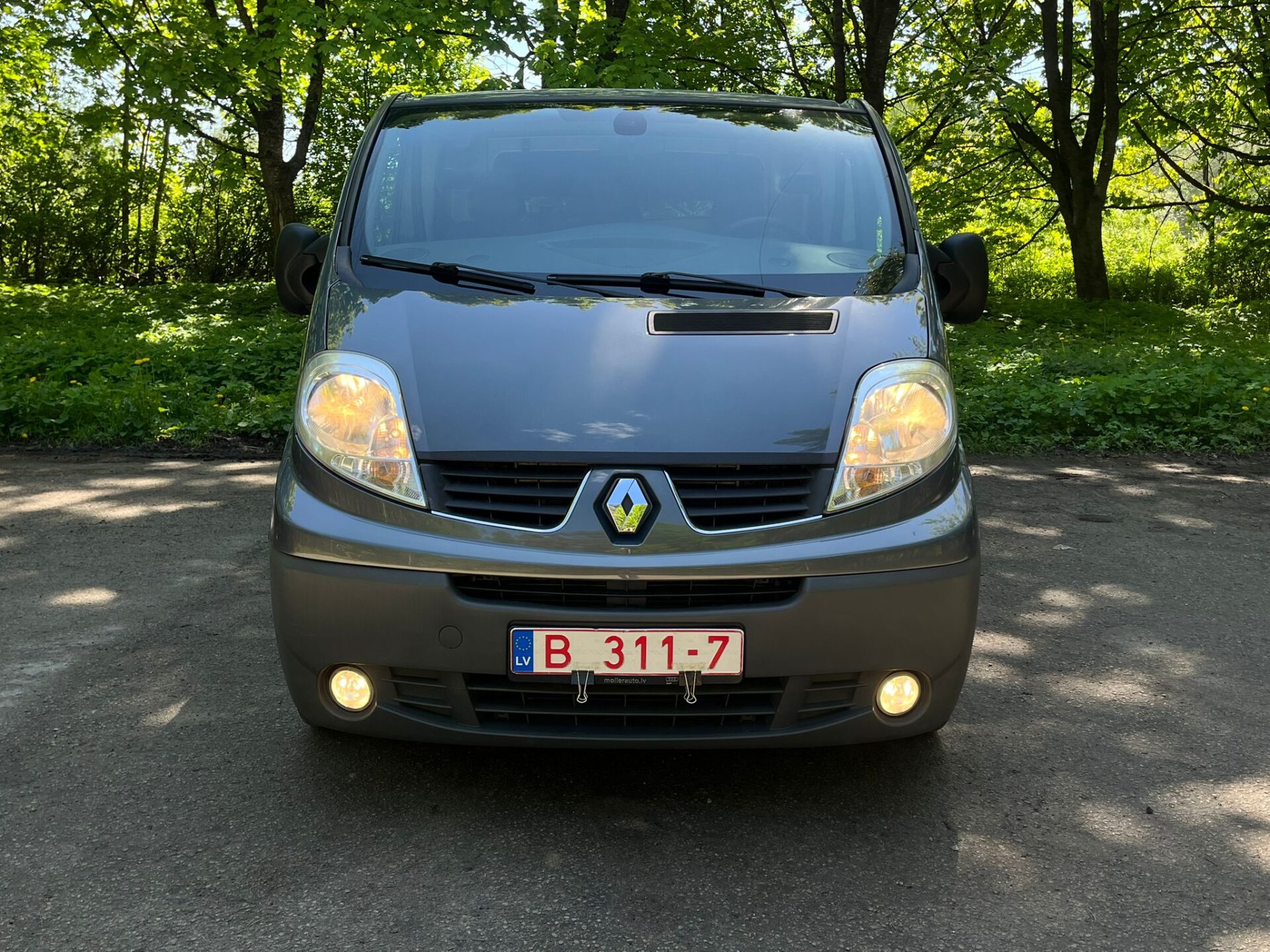 RENAULT TRAFIC KRAVAS BUSS-LATVIJĀ NAV EKSPLUATĒTS