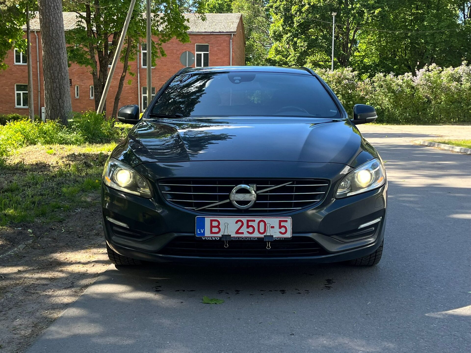 VOLVO V60