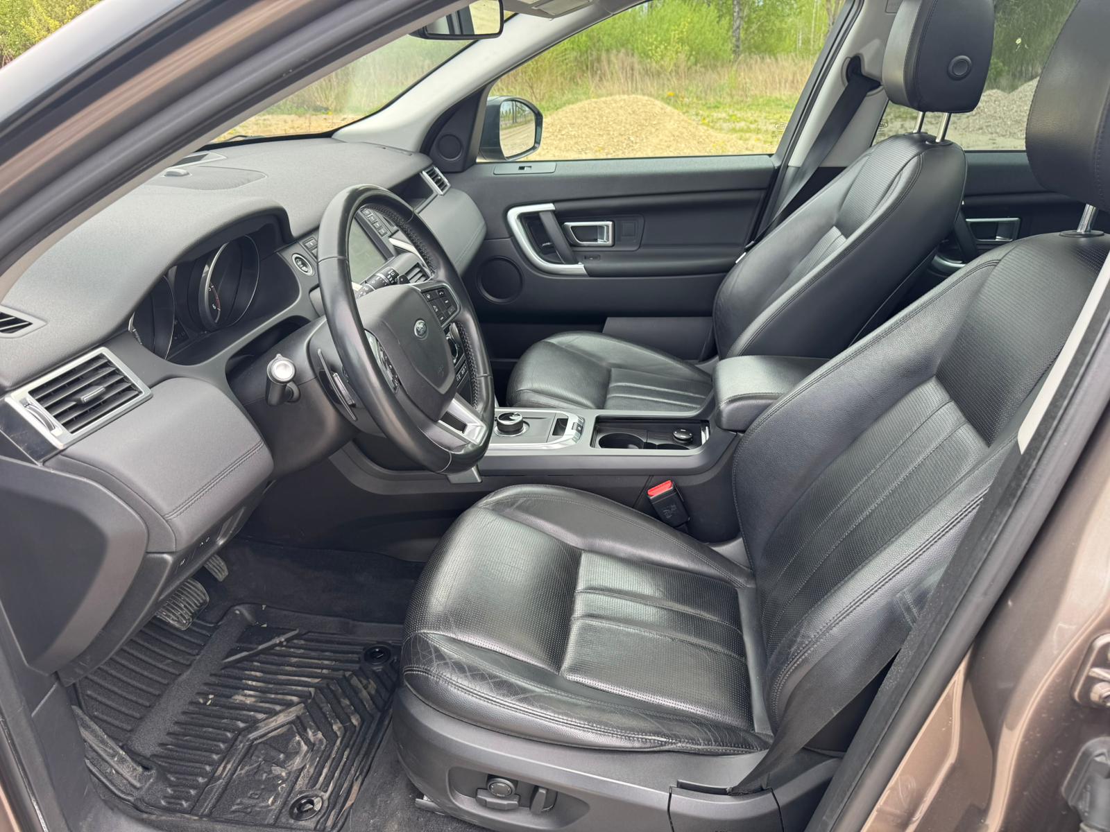 LAND ROVER DISCOVERY SPORT