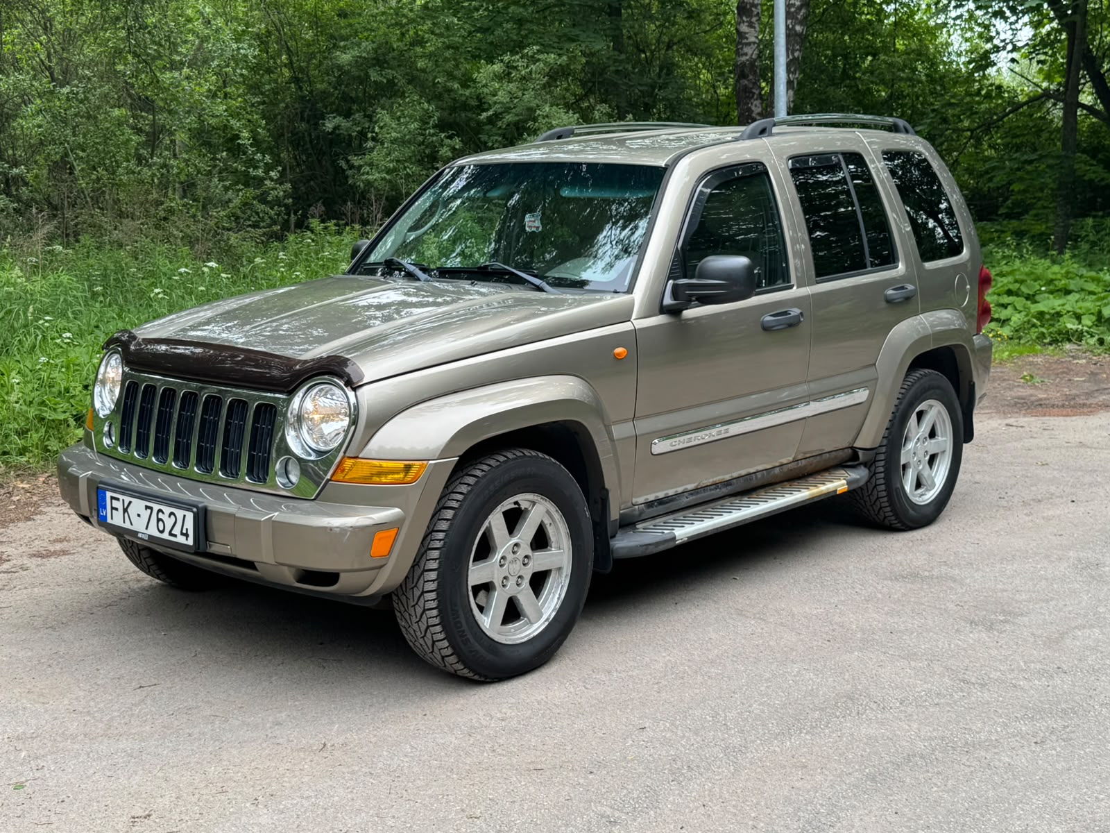 JEEP CHEROKEE LIMITED EDITION 4×4