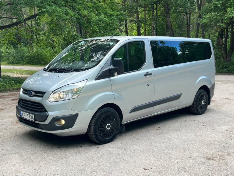 FORD TRANSIT CUSTOM 8-VIETAS