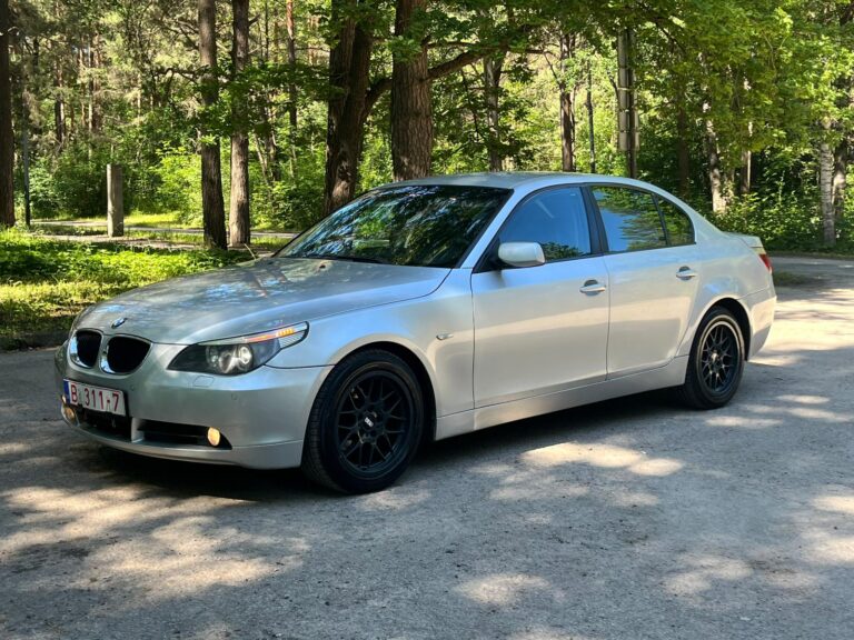 BMW 525 E60