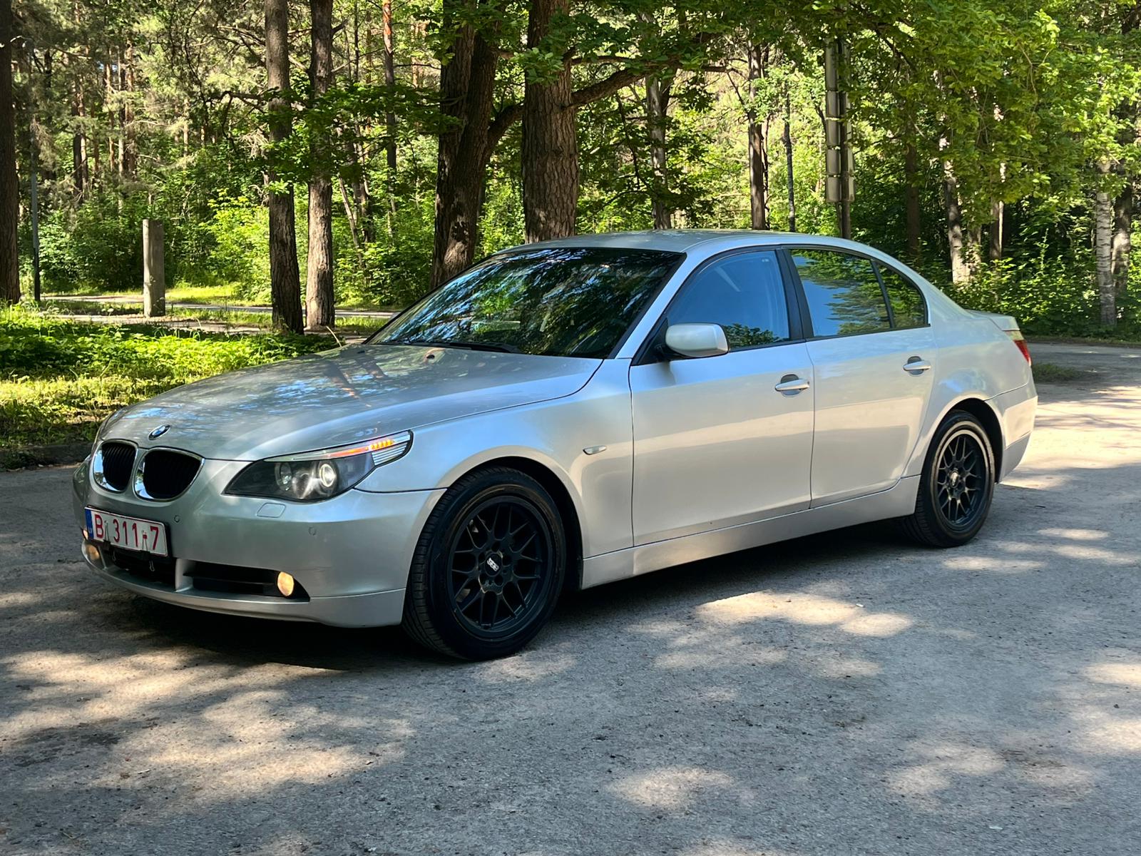 BMW 525 E60