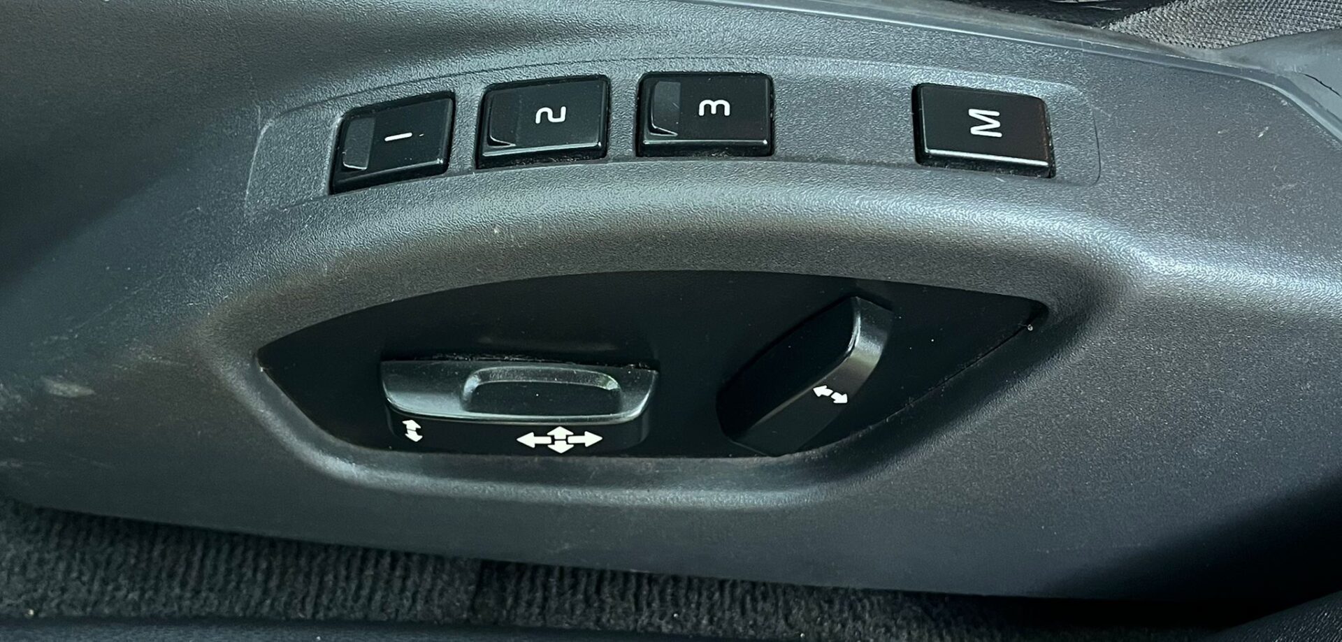 VOLVO V60 SUMMUM