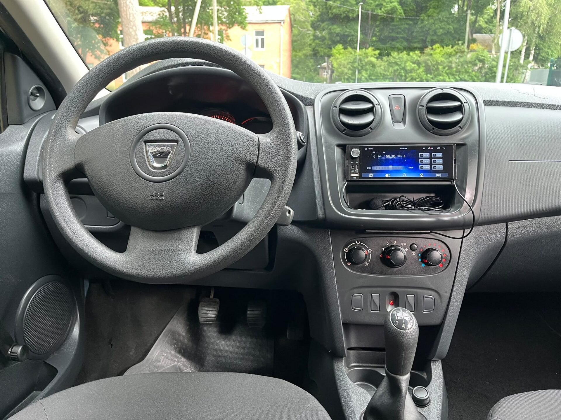 DACIA SANDERO