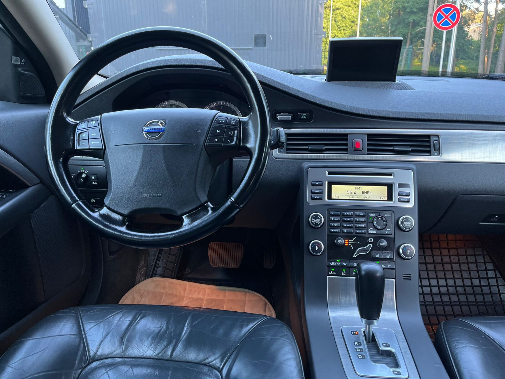 VOLVO V70 SUMMUM