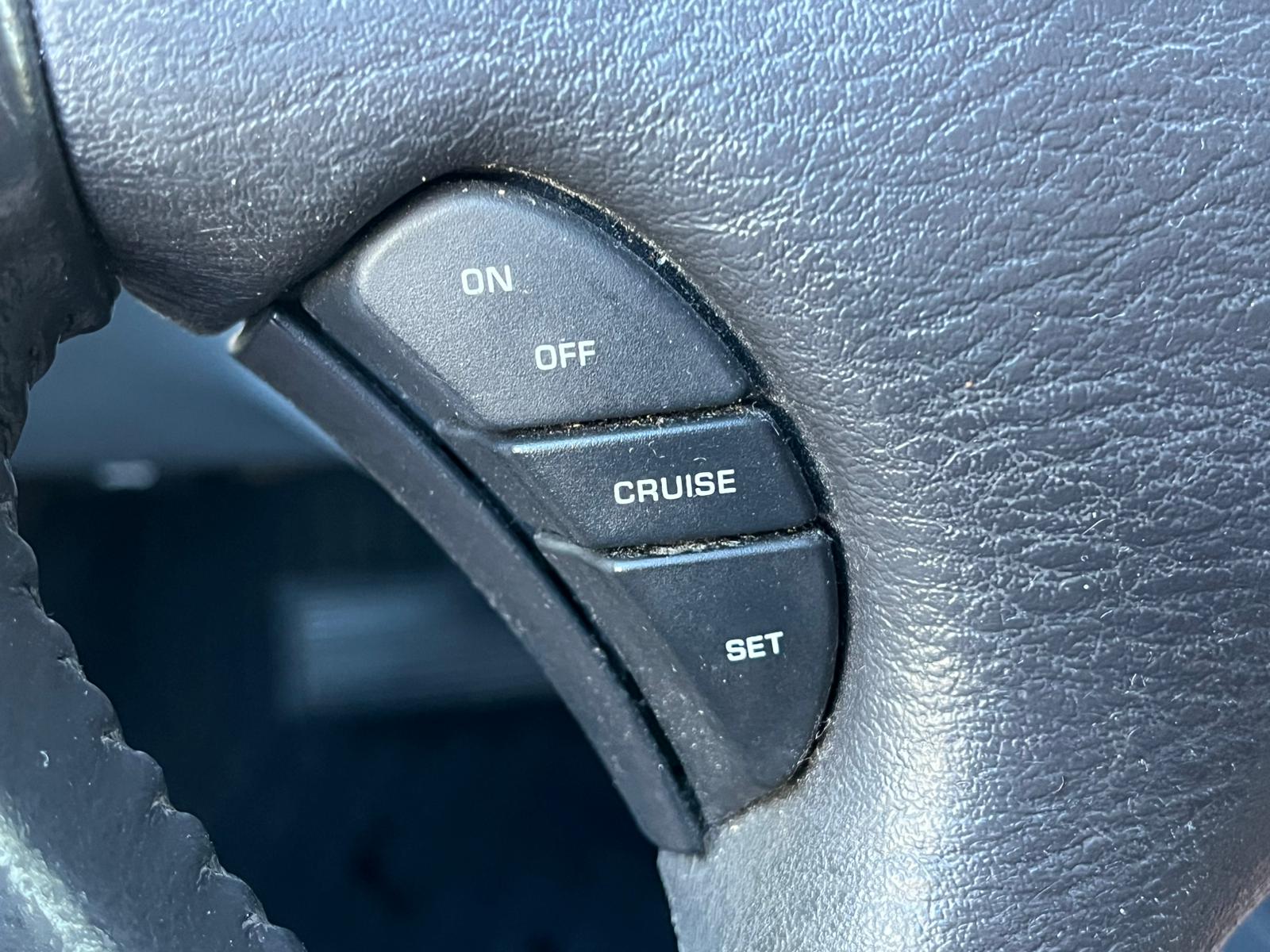 CHRYSLER VOYAGER 7-VIETAS
