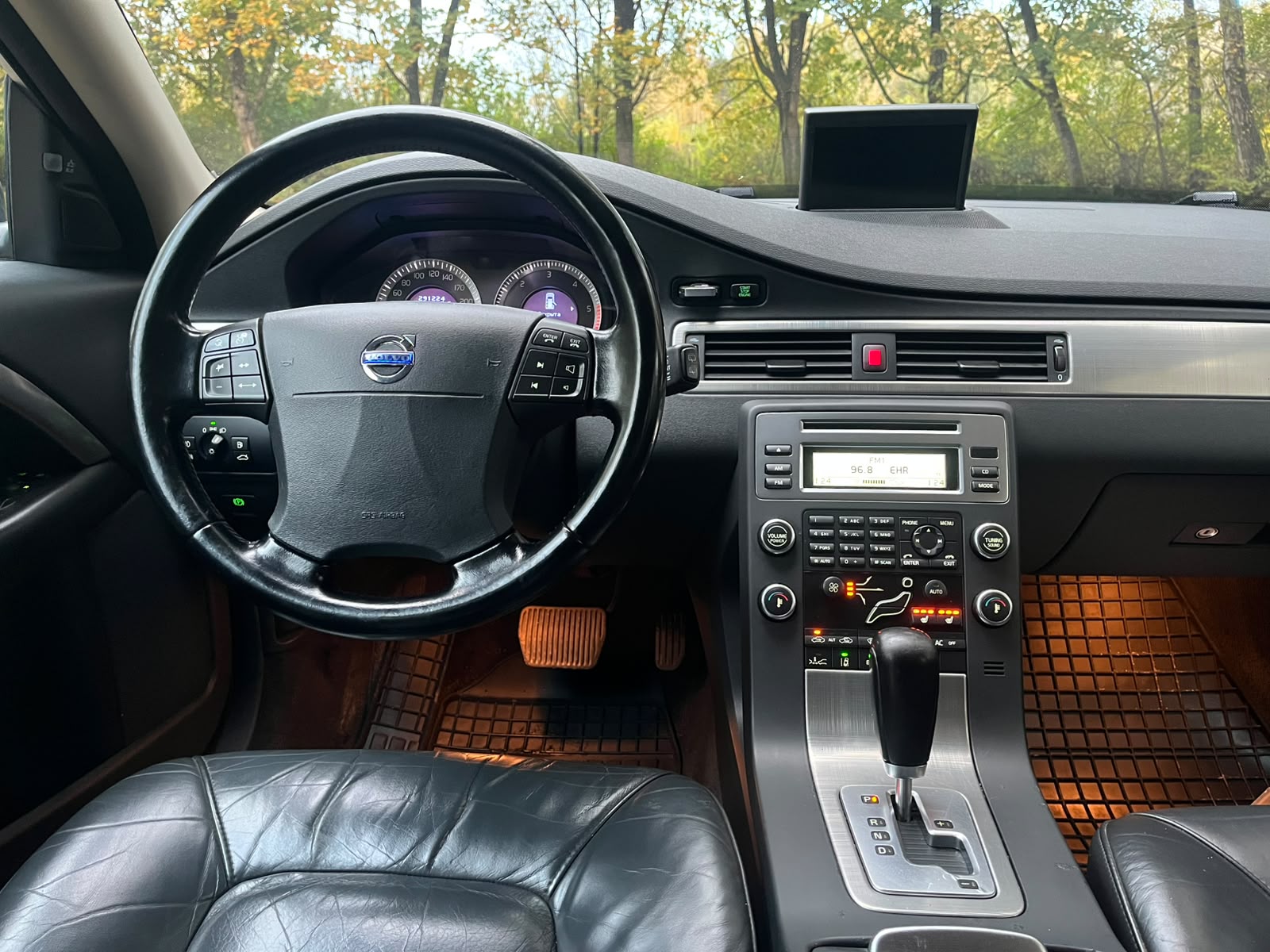 VOLVO V70 SUMMUM