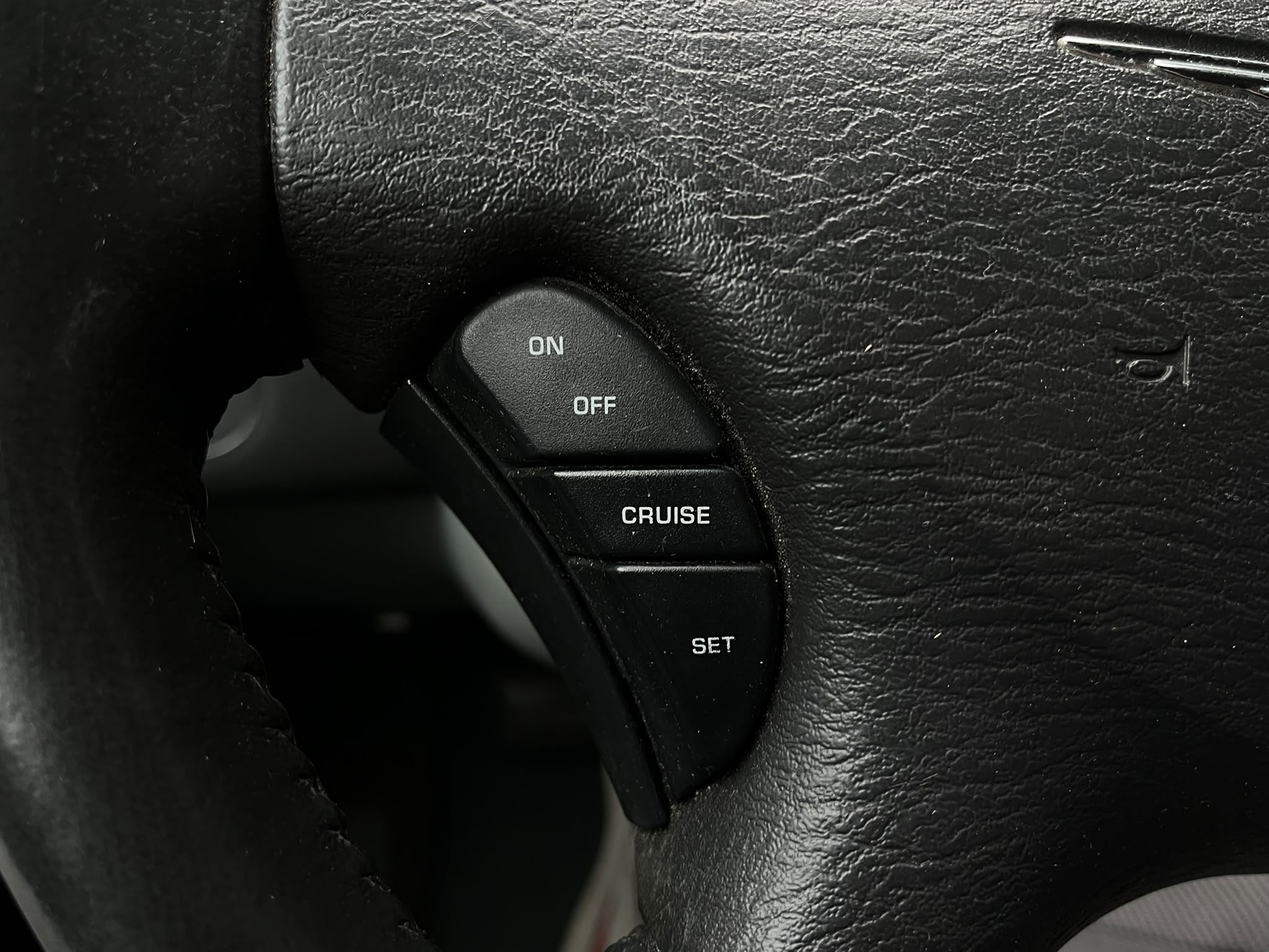 CHRYSLER VOYAGER 7-VIETAS LIMITED EDITION