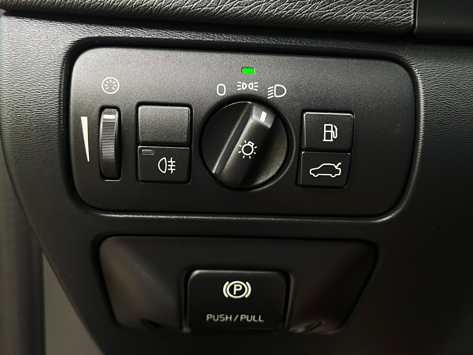 VOLVO V60 SUMMUM