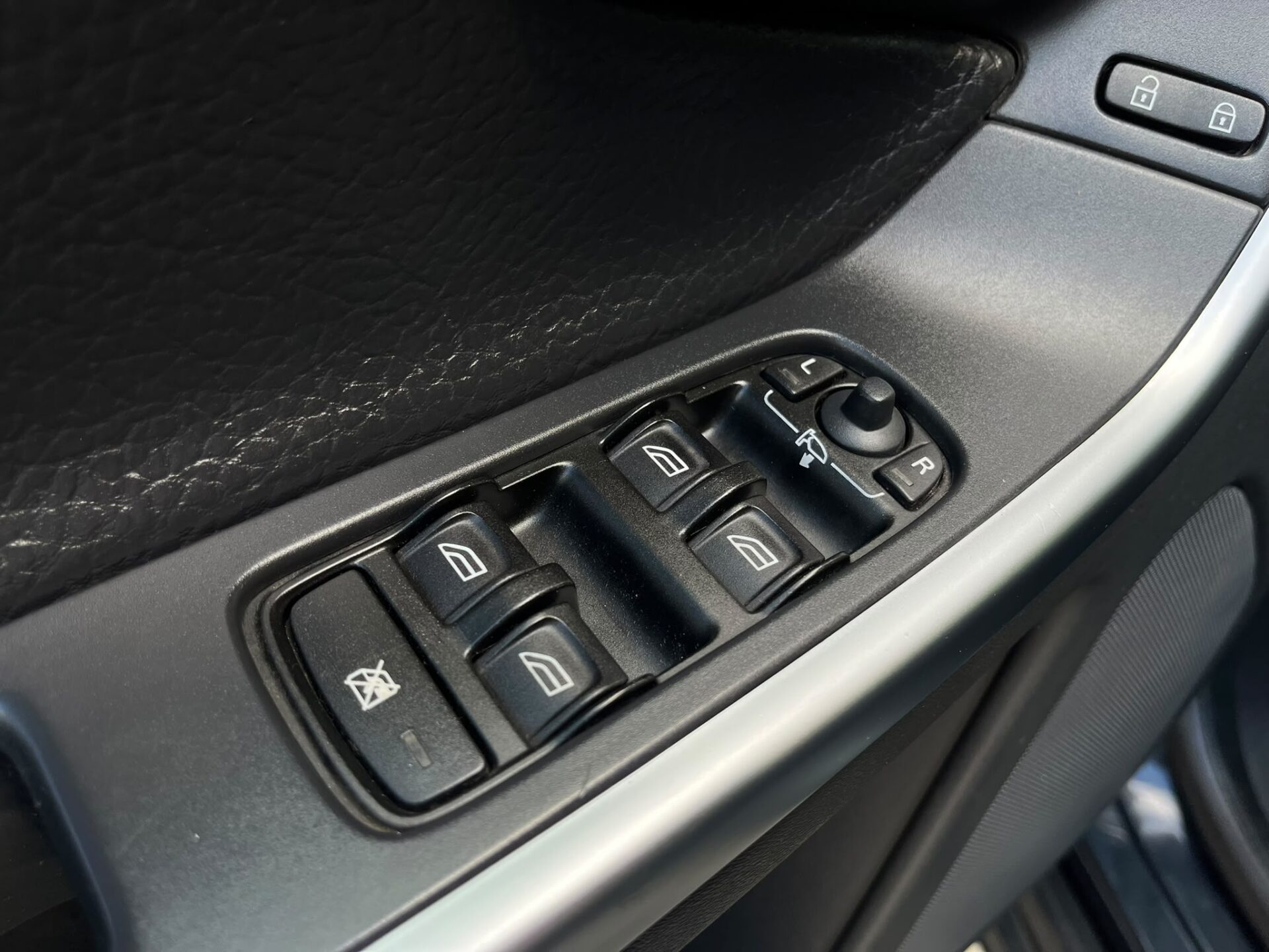 VOLVO XC60 SUMMUM